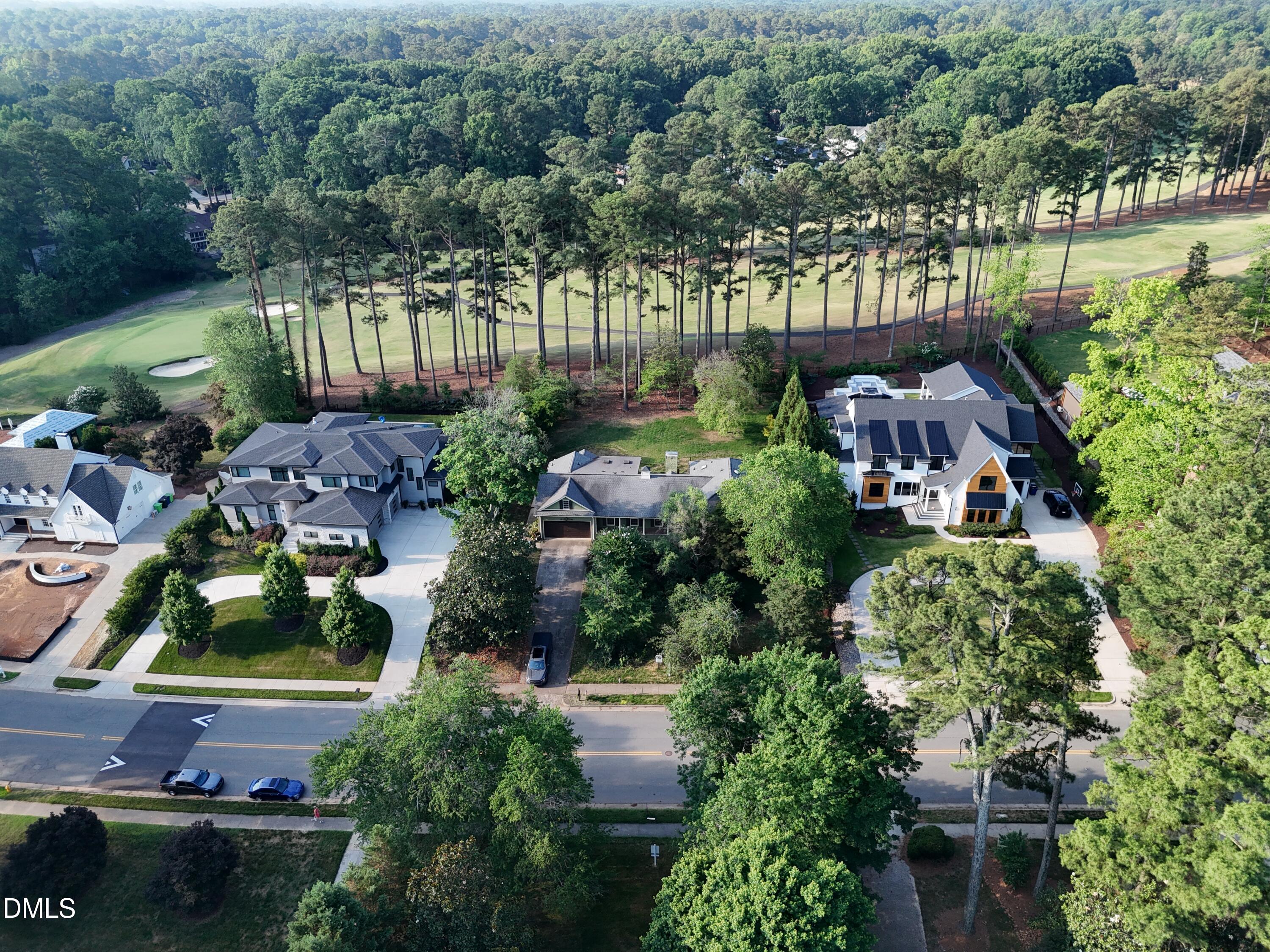 1620 Hunting Ridge Road Property Photo 3