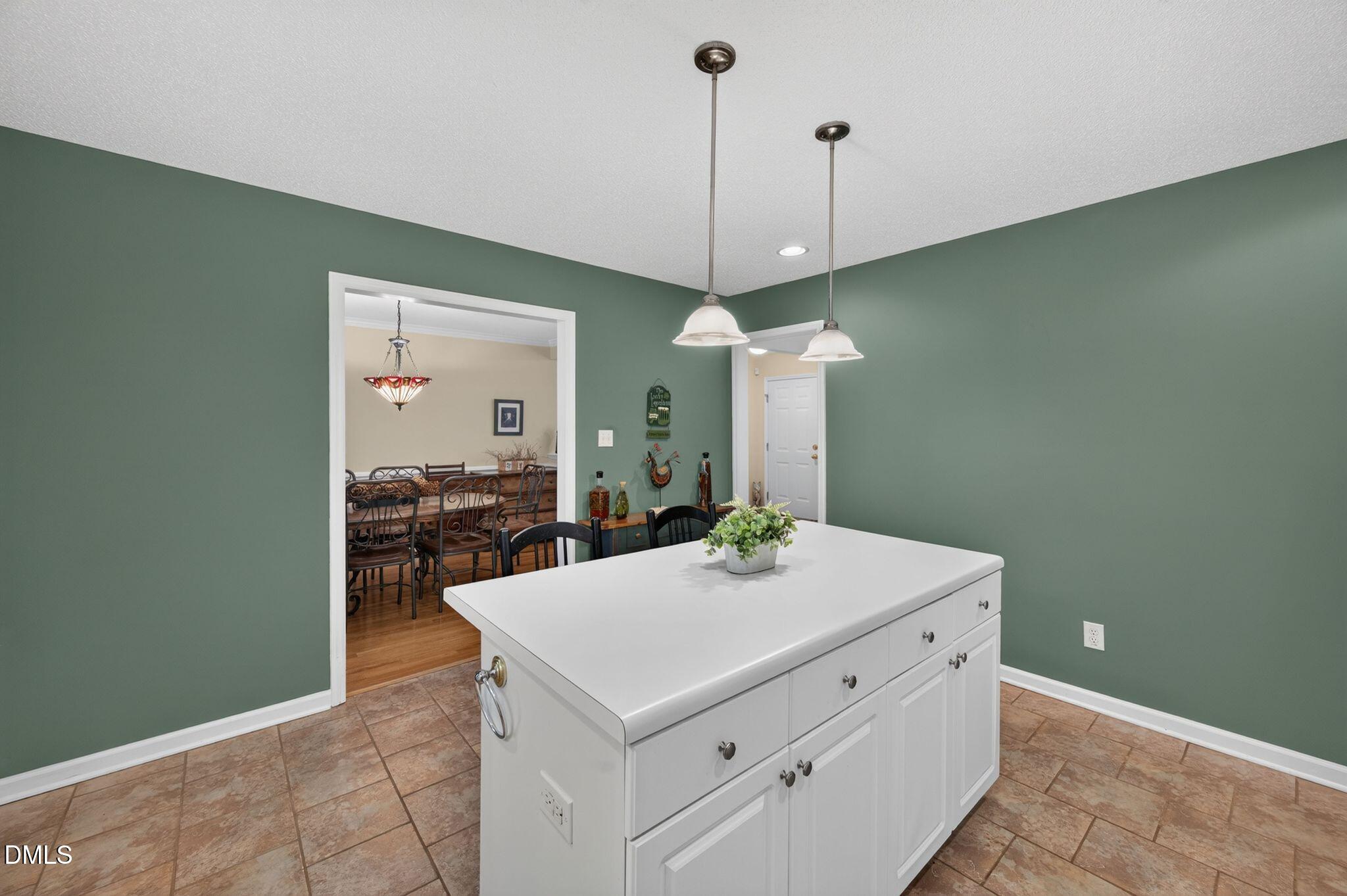 110 Brampton Circle Property Photo 24
