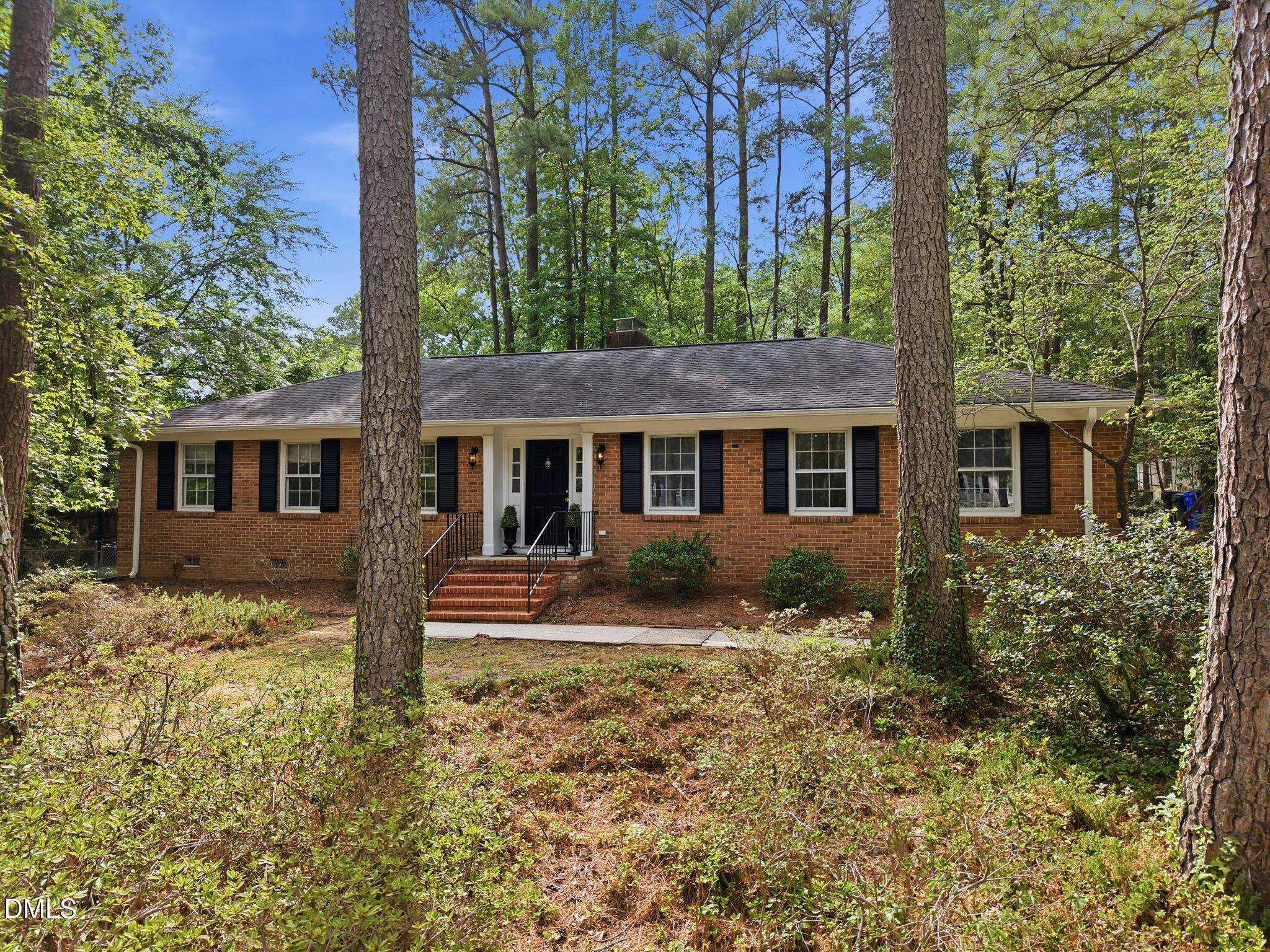 820 Emory Drive Property Photo 1