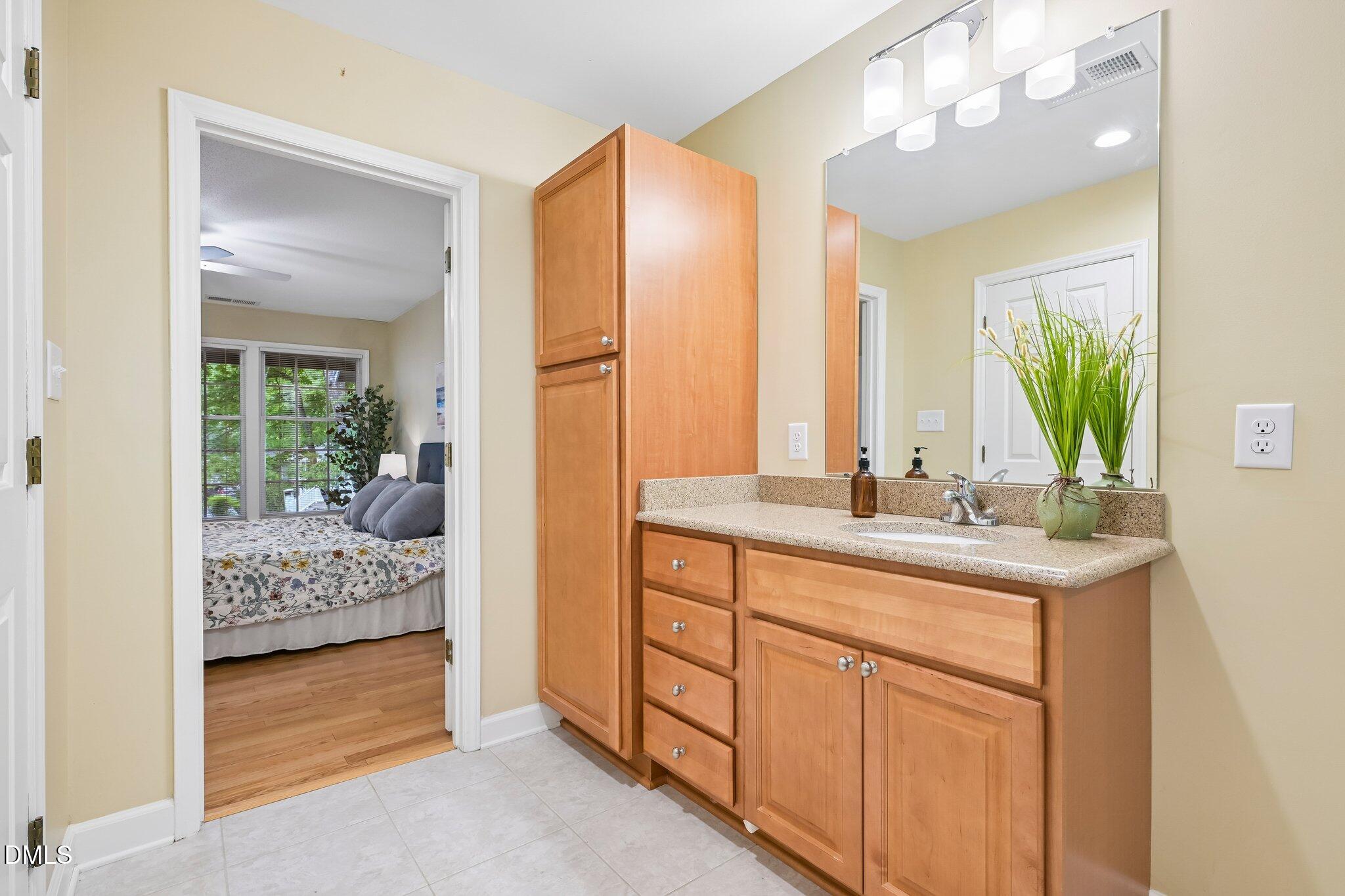 101 White Oak Way Property Photo 16