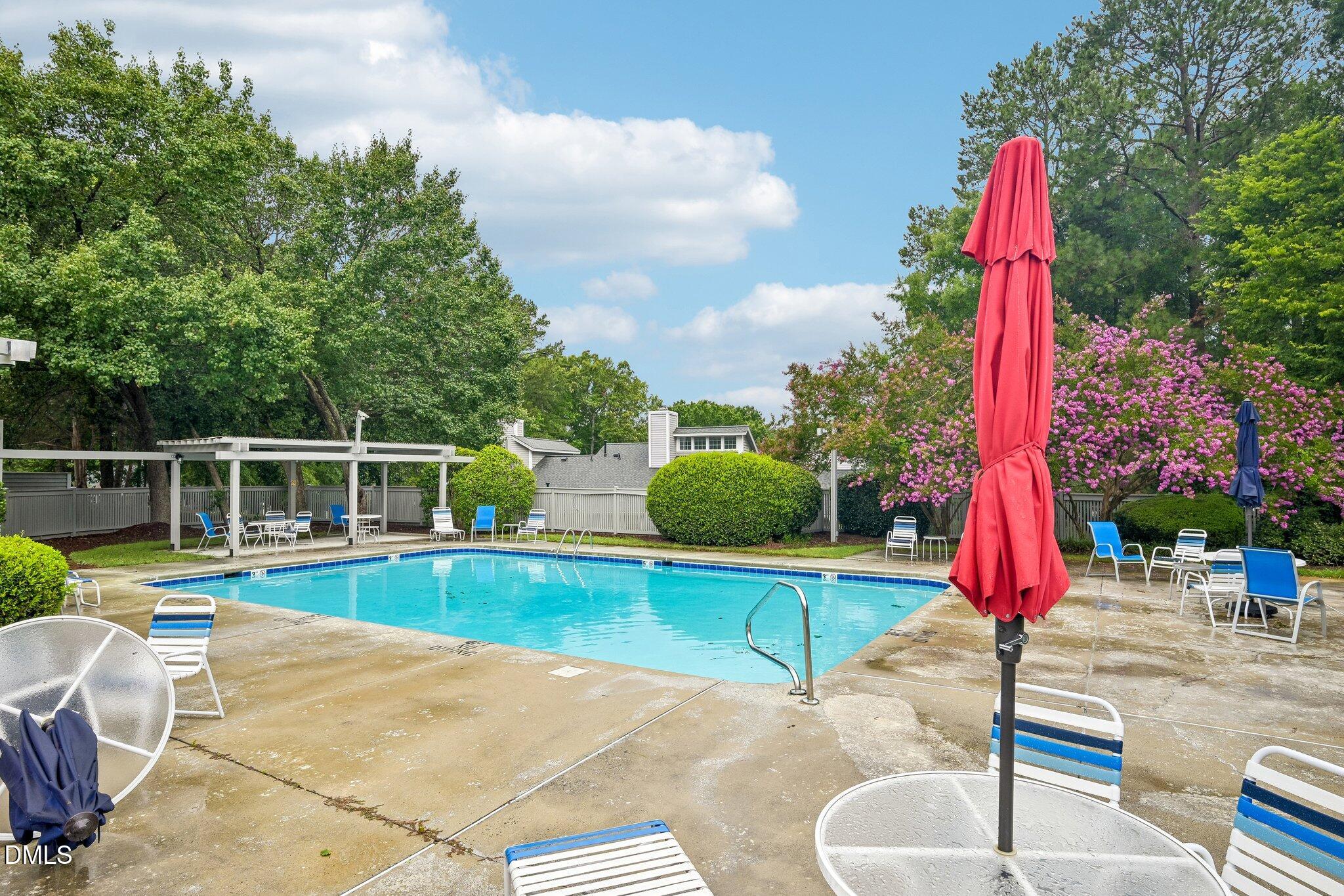 101 White Oak Way Property Photo 25
