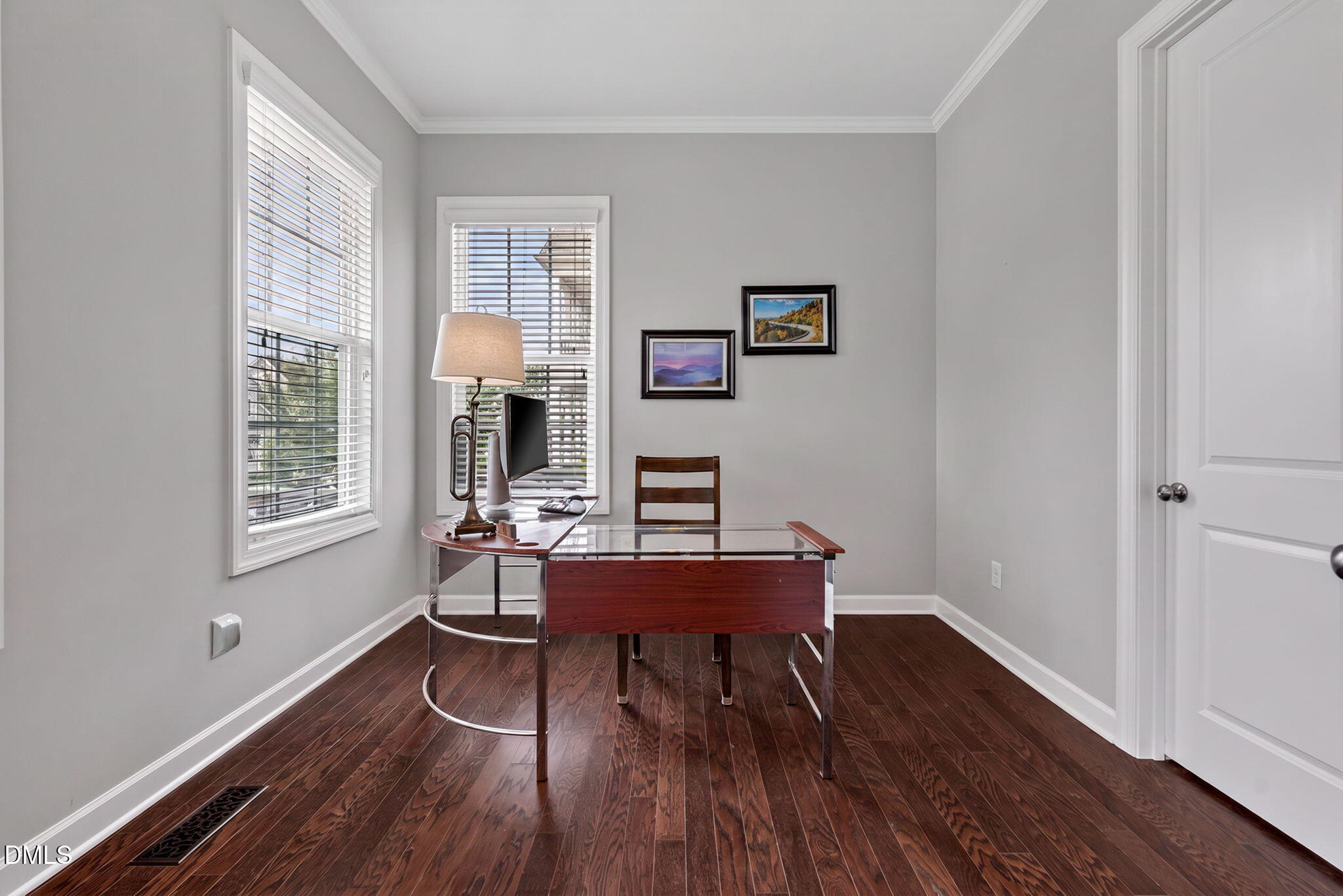300 Ironcreek Place Property Photo 10