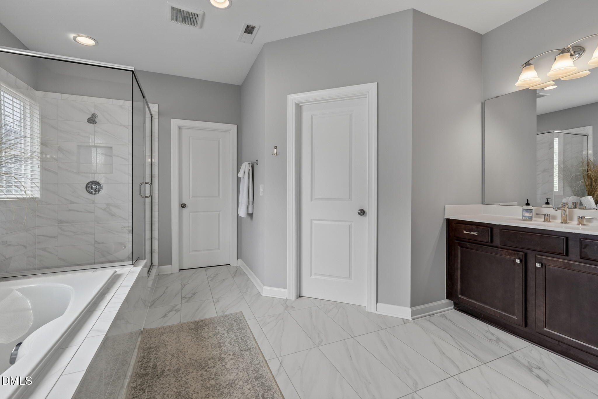 300 Ironcreek Place Property Photo 41