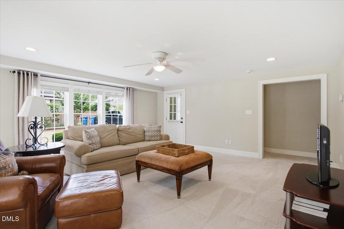 2615 Hazelwood Drive Property Photo 21