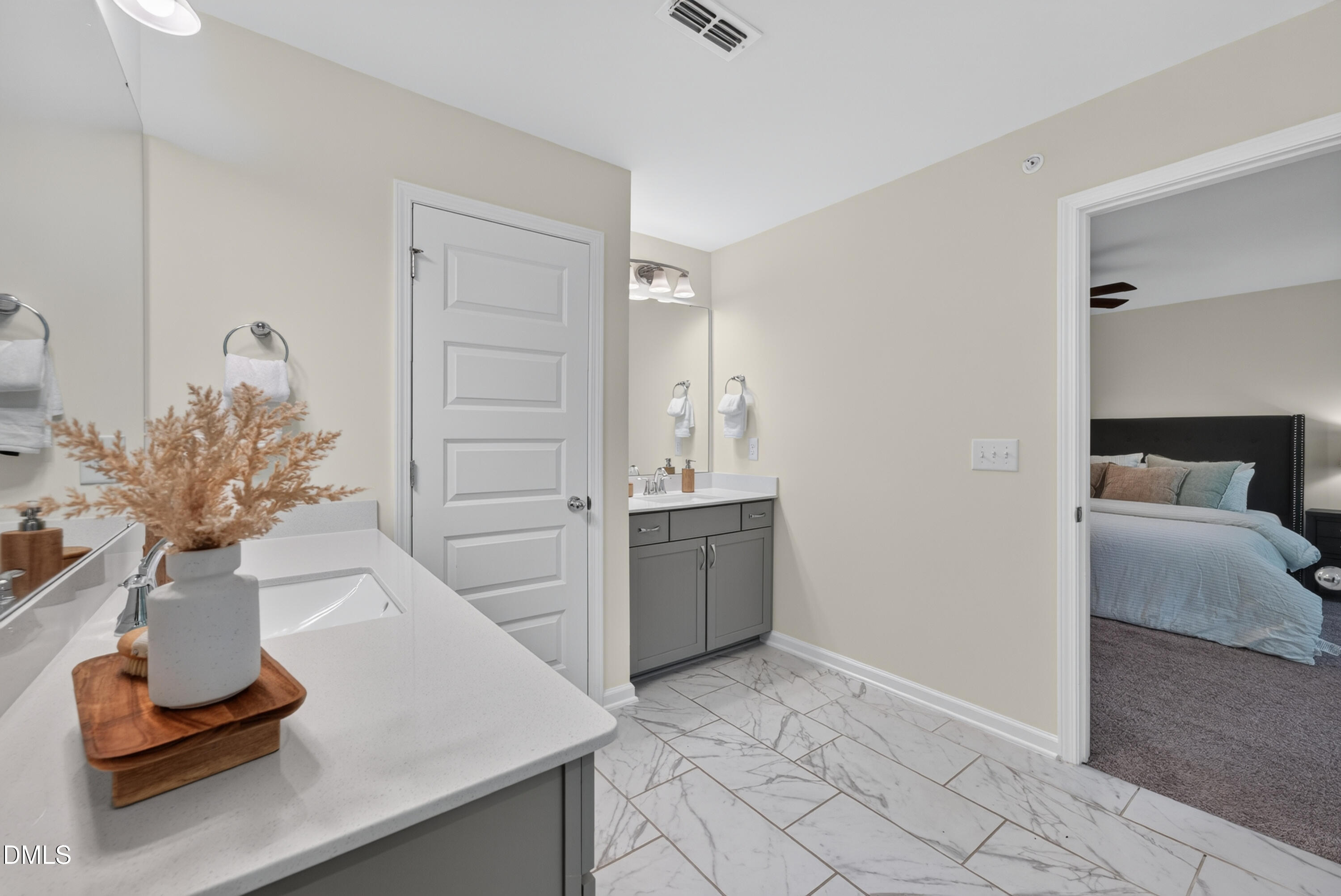 1142 Grenshaw Drive Property Photo 14