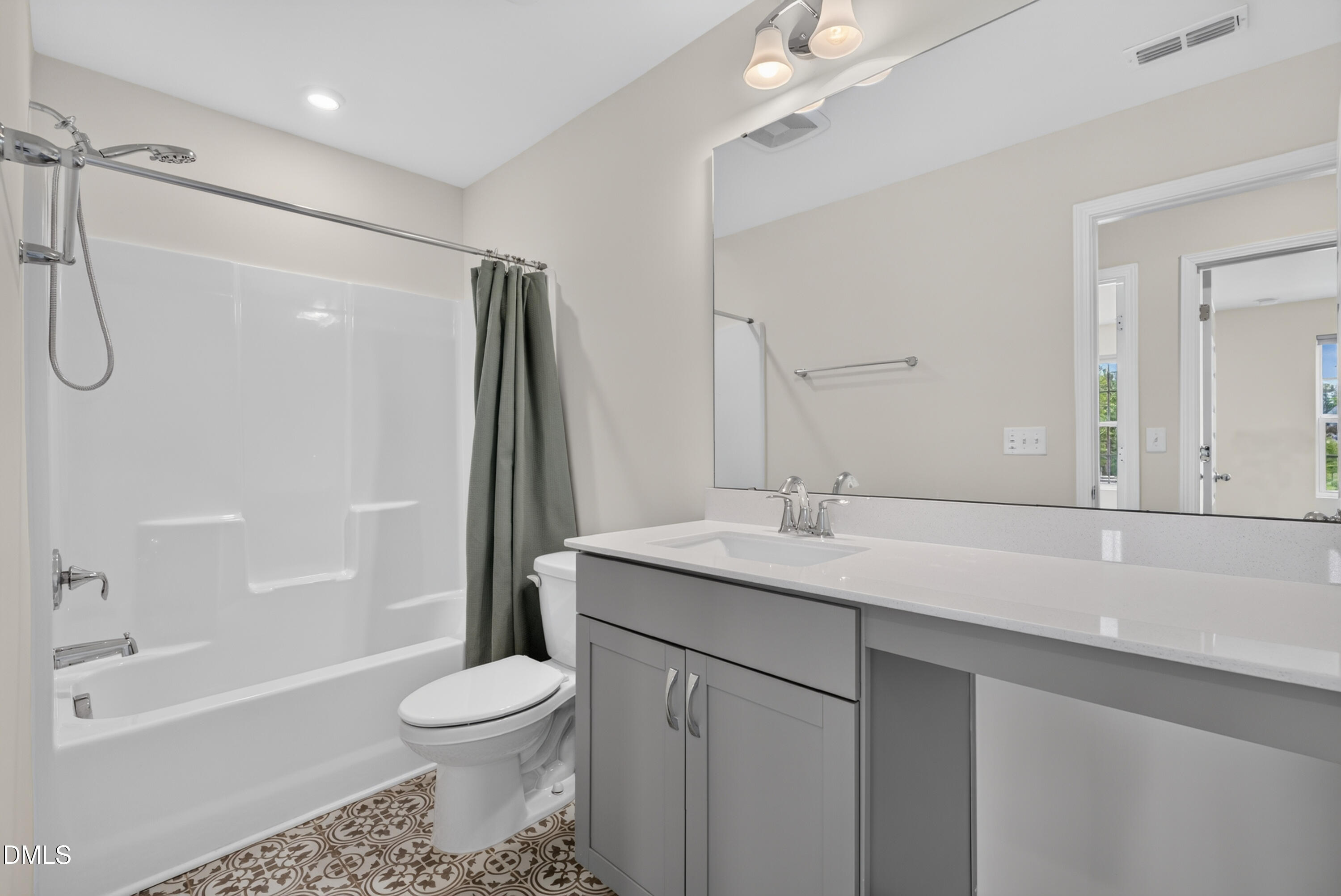 1142 Grenshaw Drive Property Photo 17