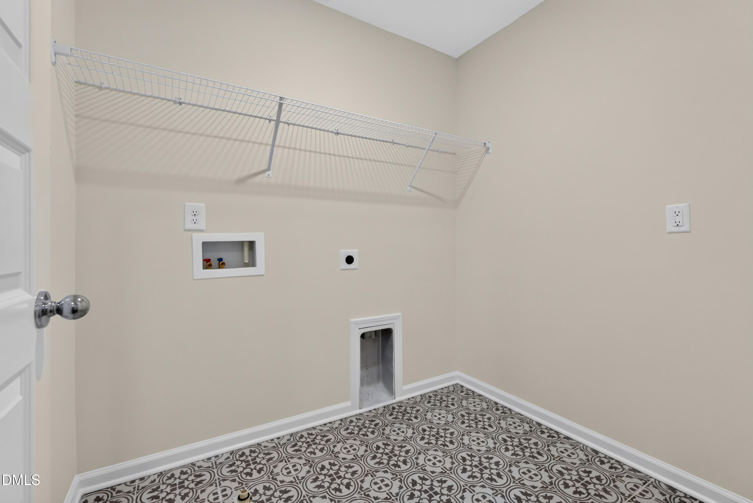 1142 Grenshaw Drive Property Photo 18