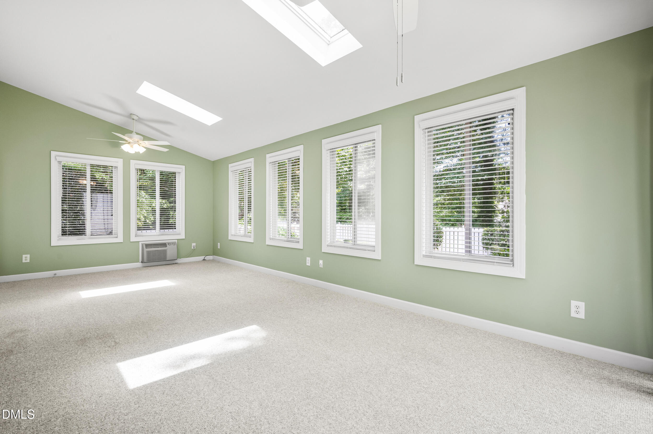 114 Skipping Stone Drive Property Photo 4