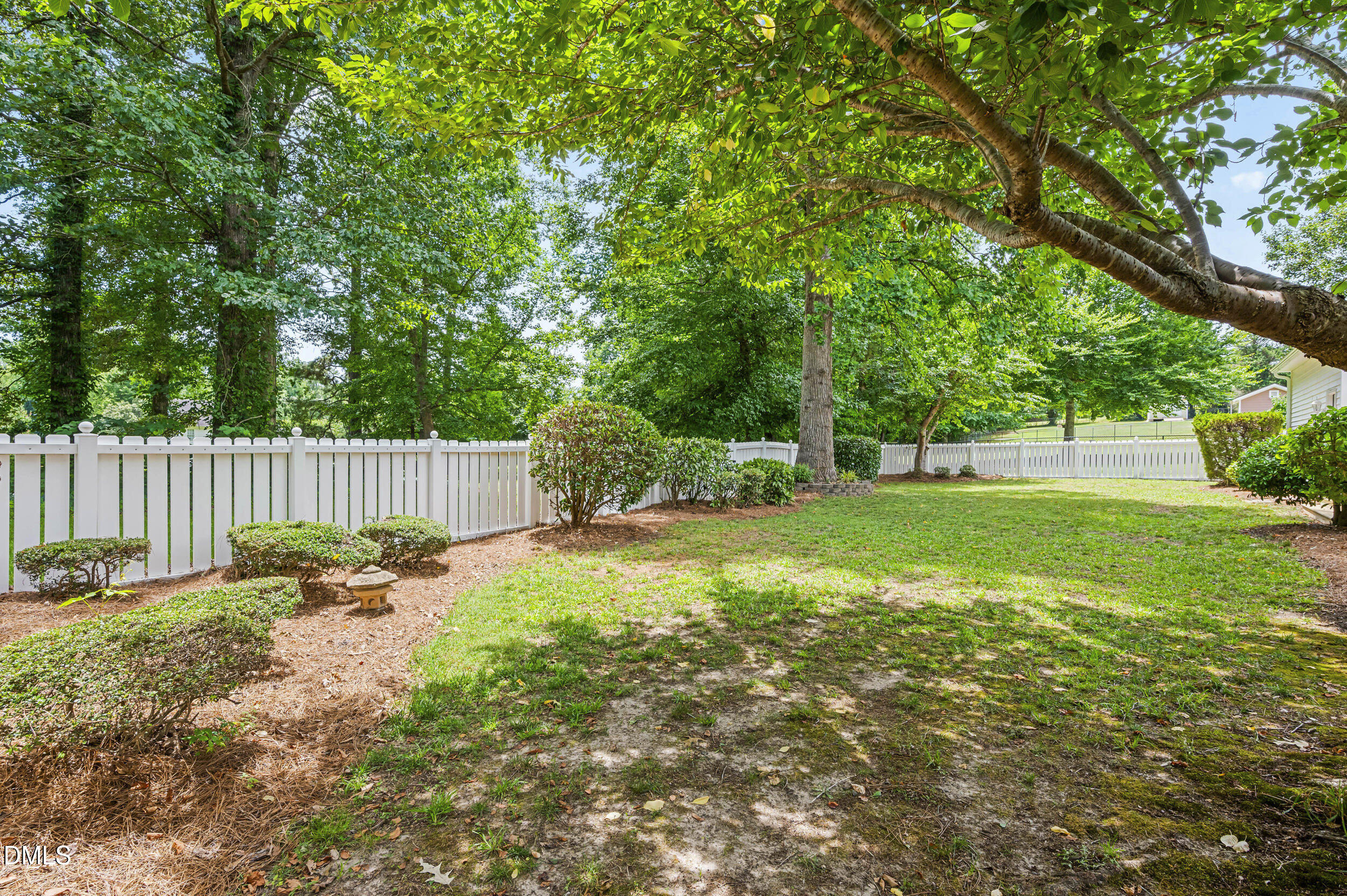 114 Skipping Stone Drive Property Photo 31