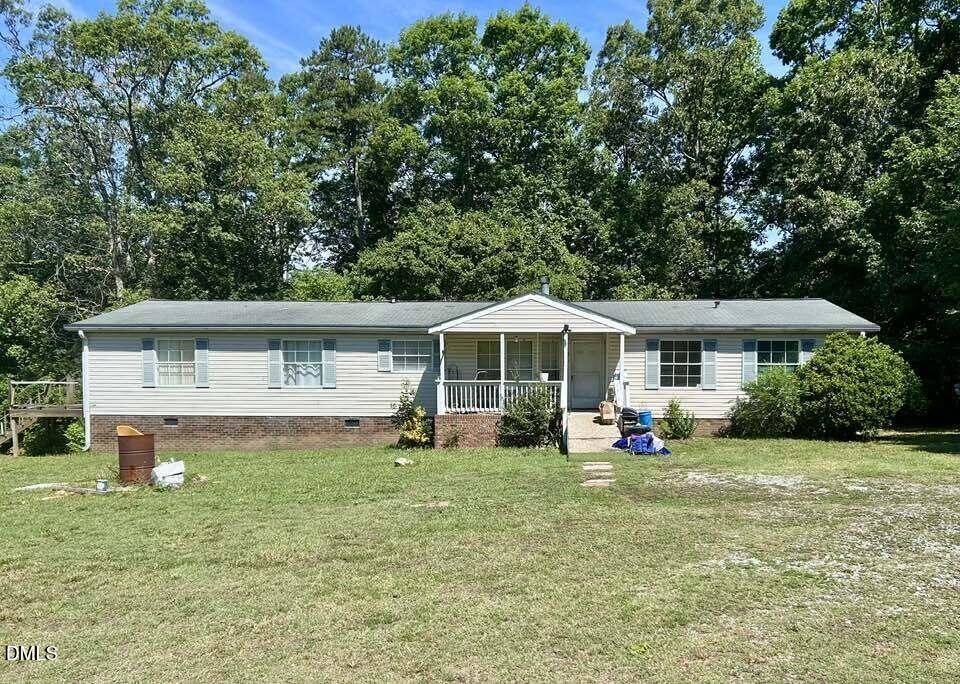 8365 Dirgie Mine Road Property Photo 1