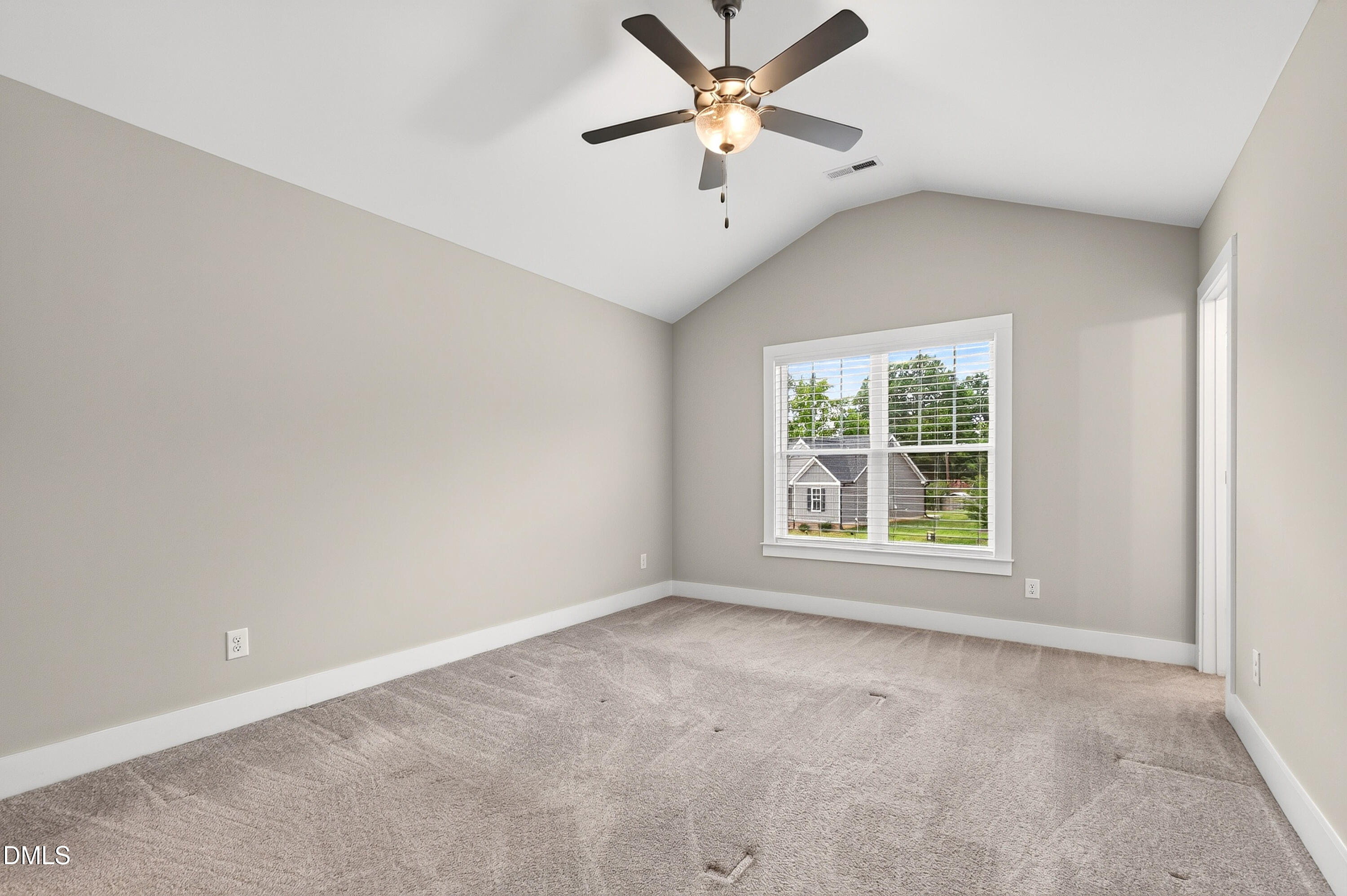 101 Averly Court Property Photo 30