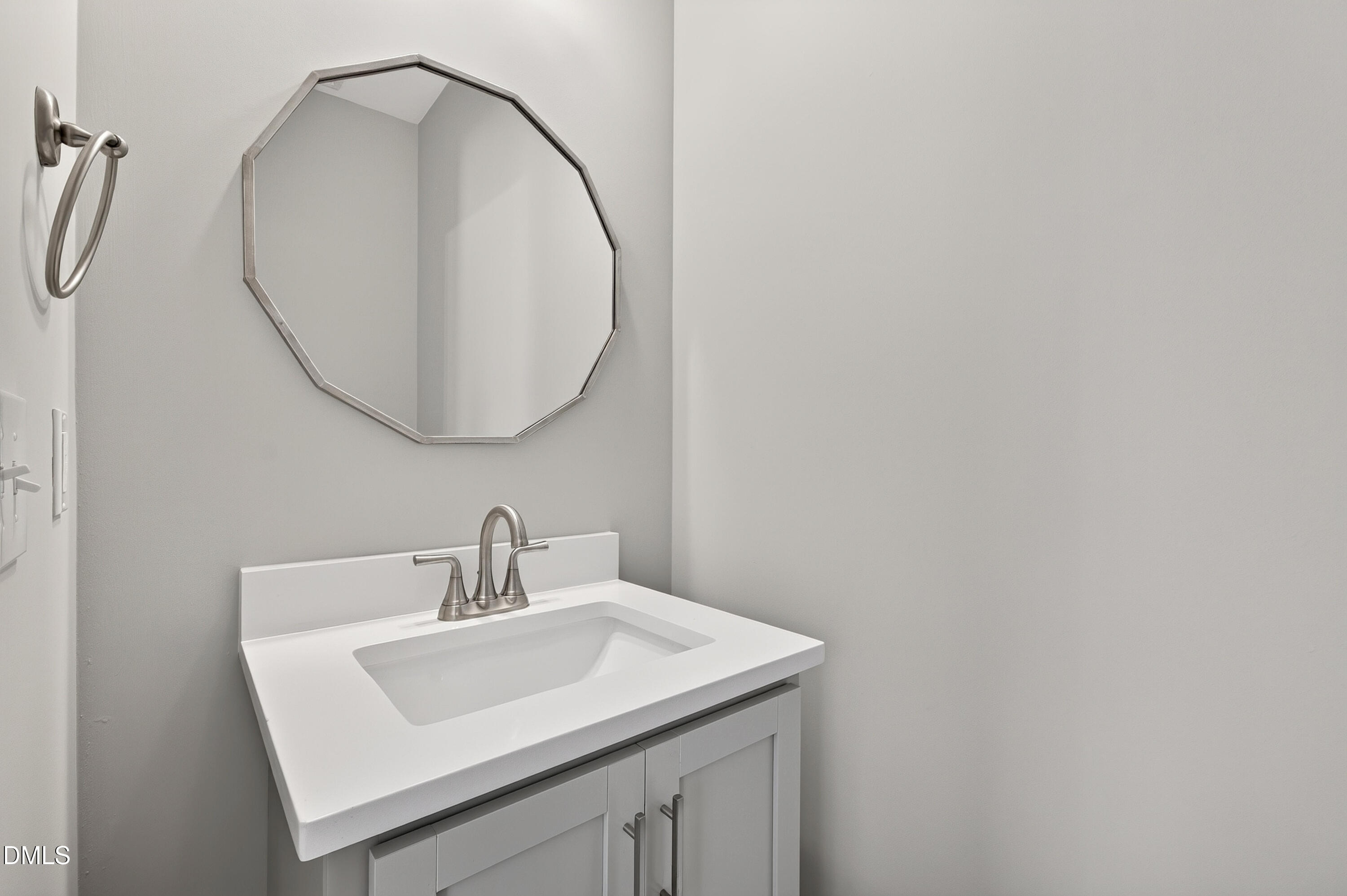 101 Averly Court Property Photo 31