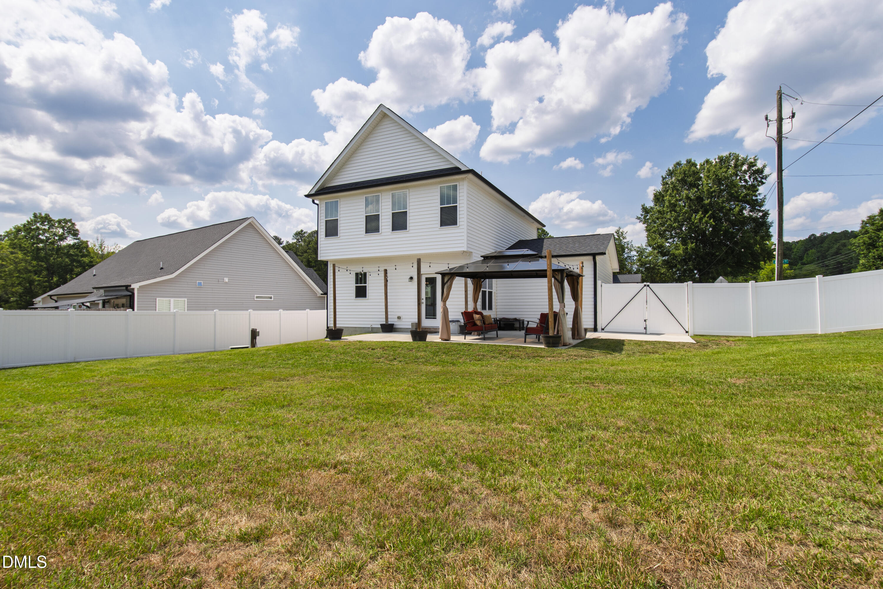 101 Averly Court Property Photo 36