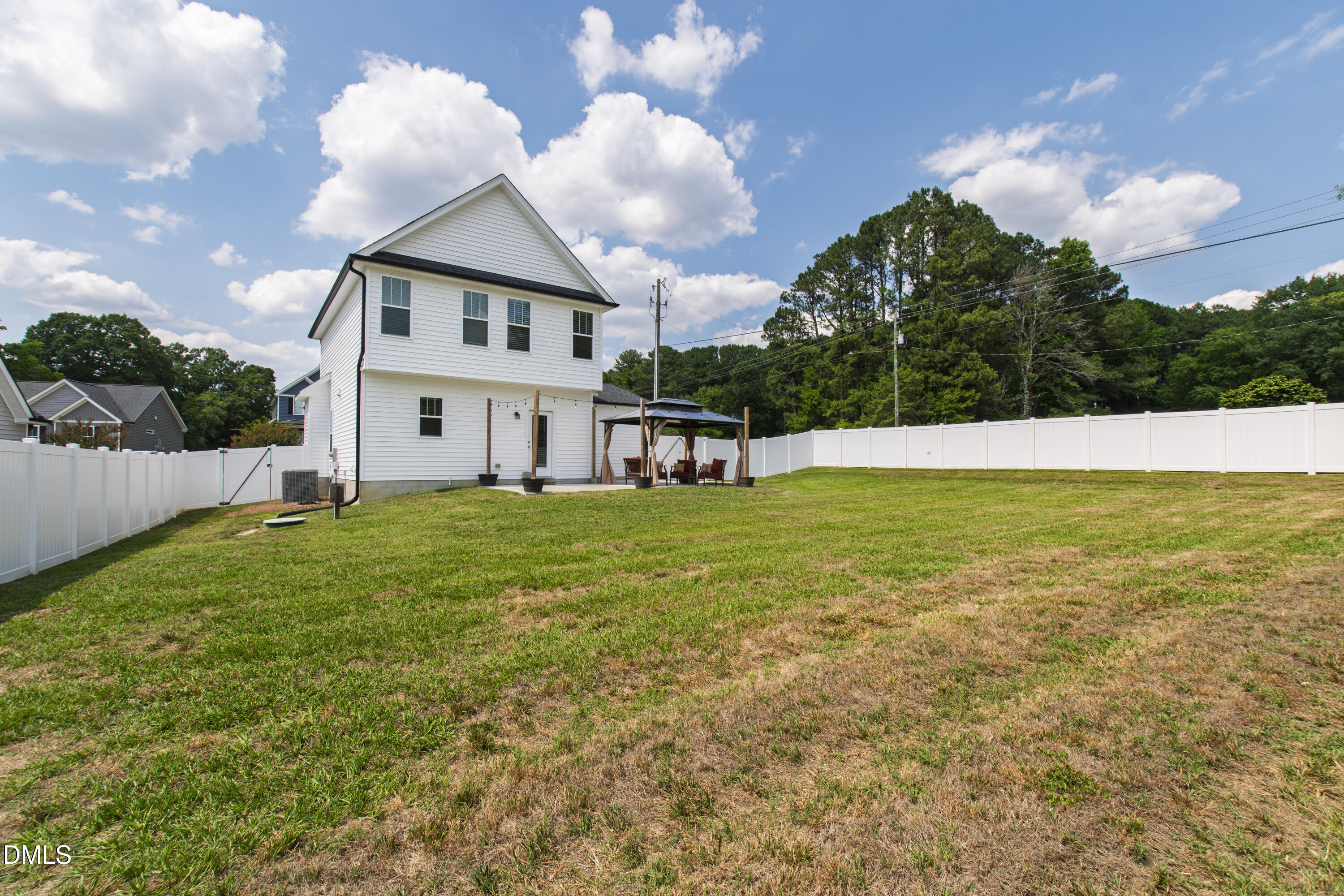 101 Averly Court Property Photo 37