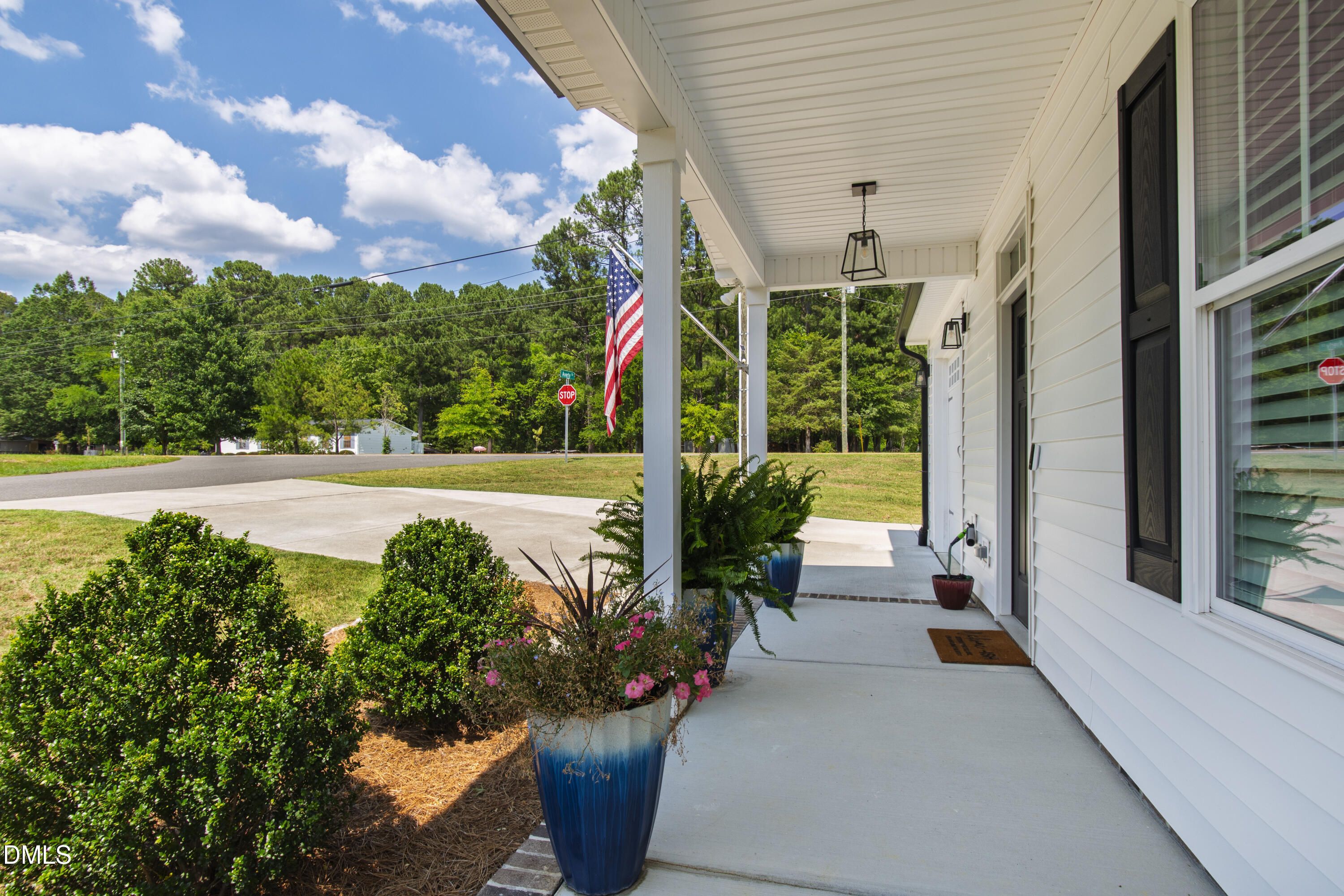 101 Averly Court Property Photo 40