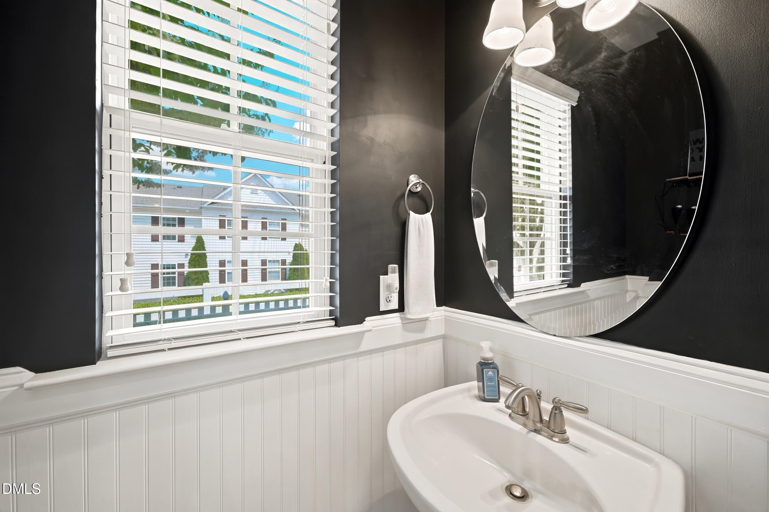 1121 Consortium Drive 115 Property Photo 4