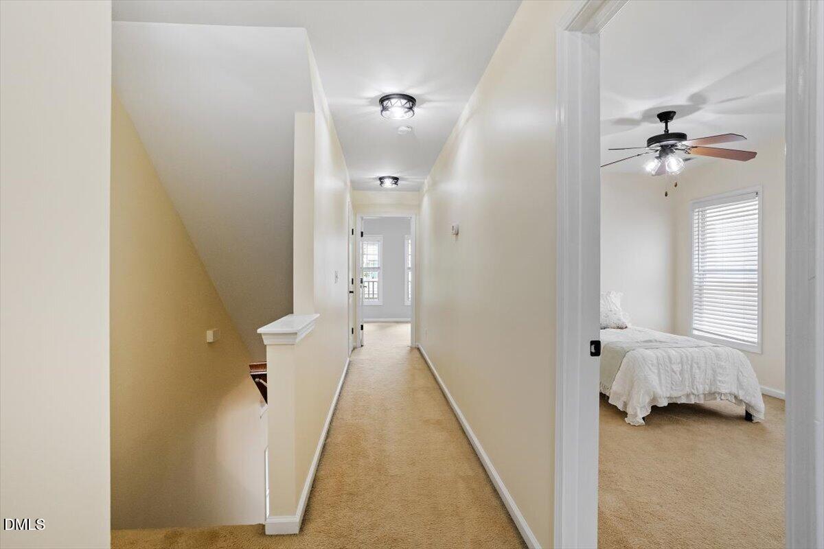 988 Ambergate Station Property Photo 27