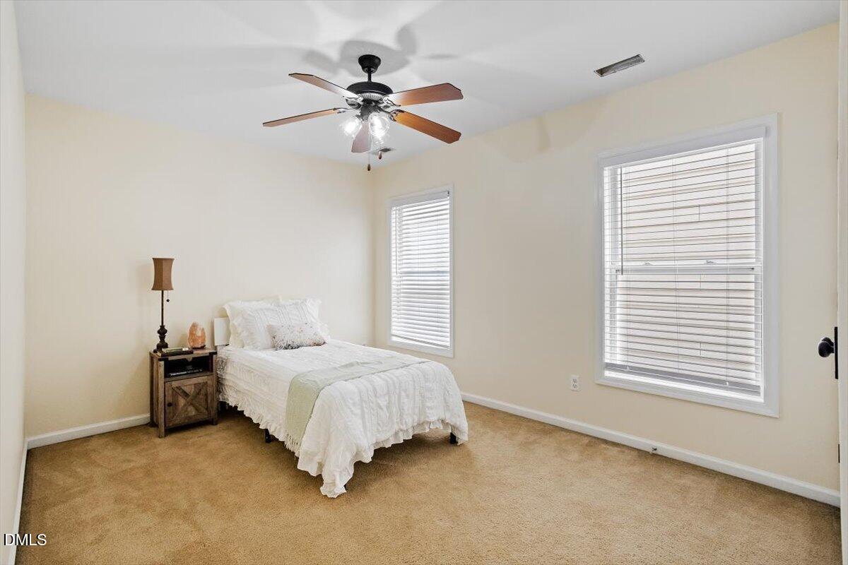 988 Ambergate Station Property Photo 28