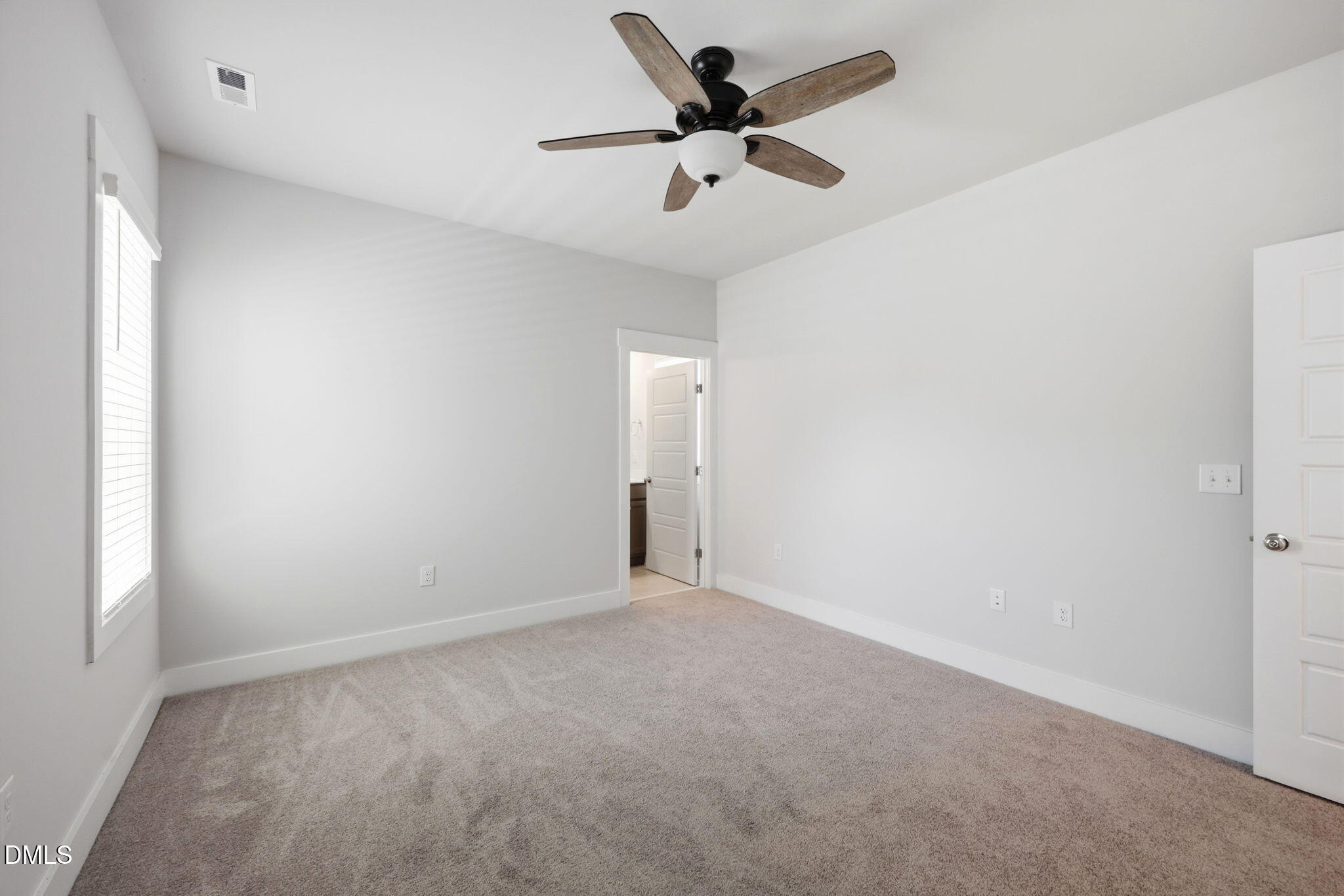 414 Shadow Falls Drive Property Photo 21