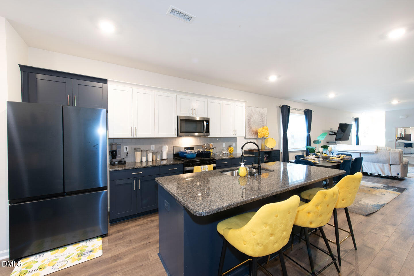 648 Ginger Mint Circle Property Photo 6