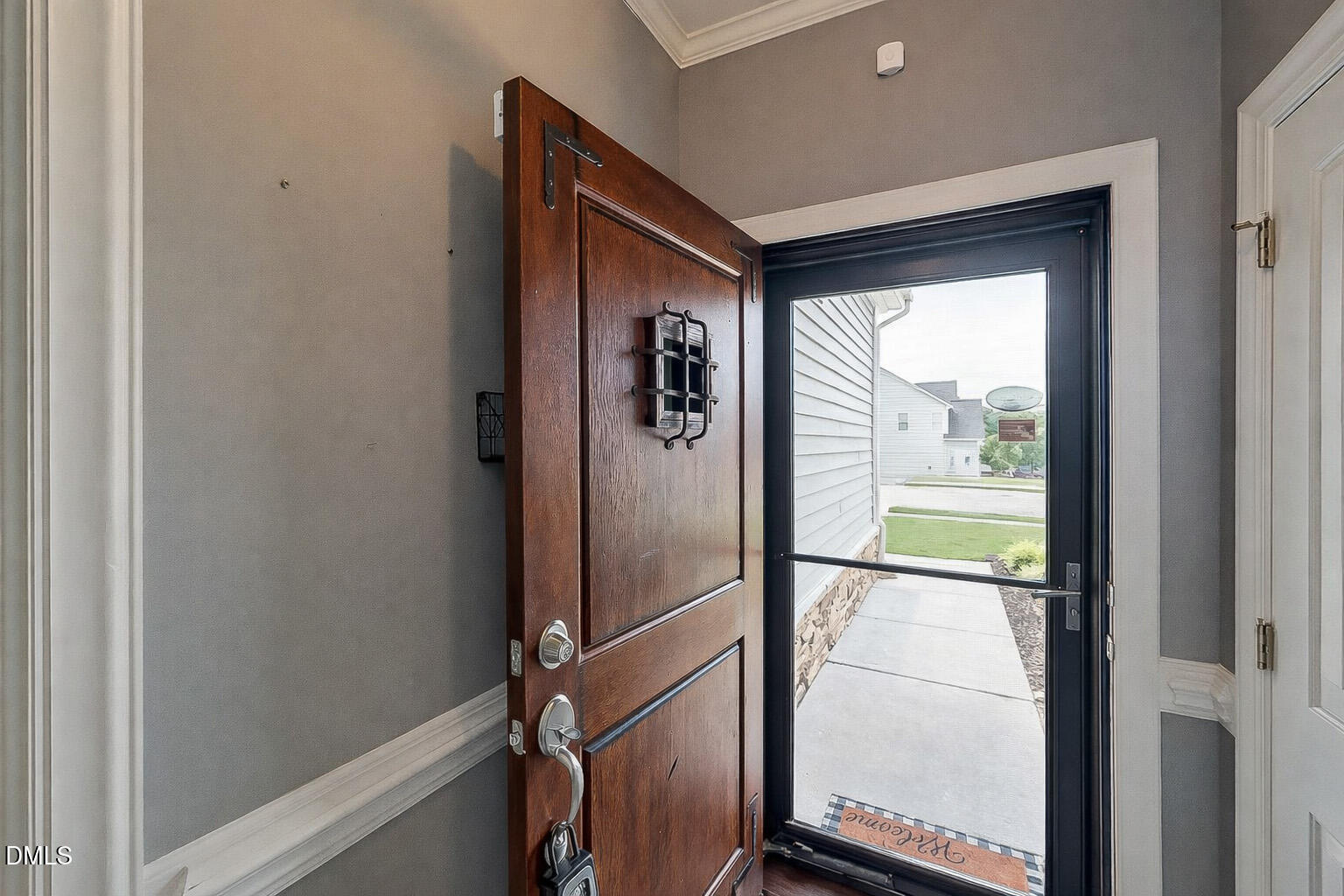 468 Lakemont Drive Property Photo 4