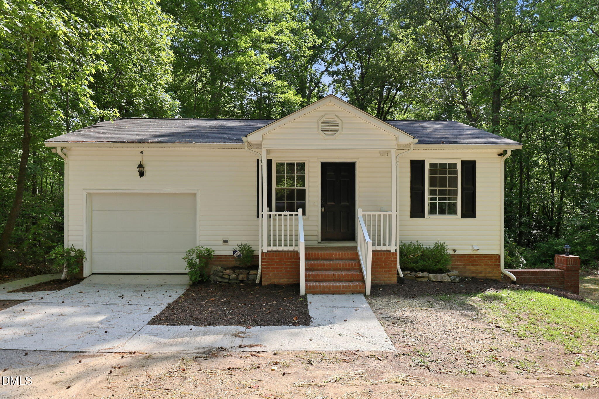110 Fox Ridge Road Property Photo 1