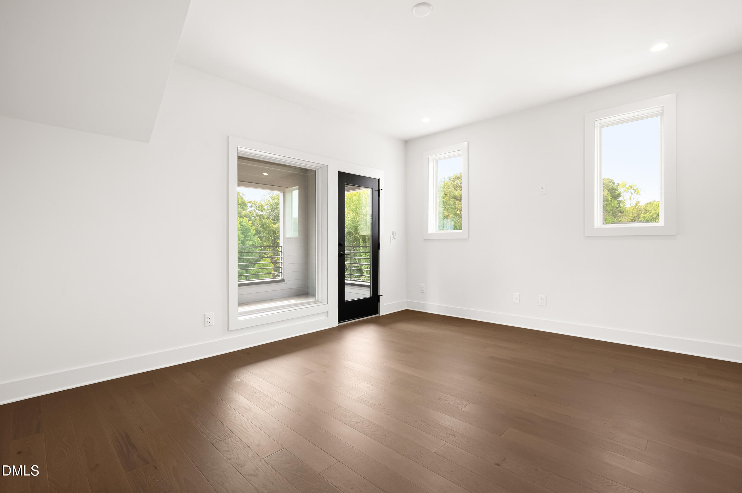 413 Chatham View Road Property Photo 19