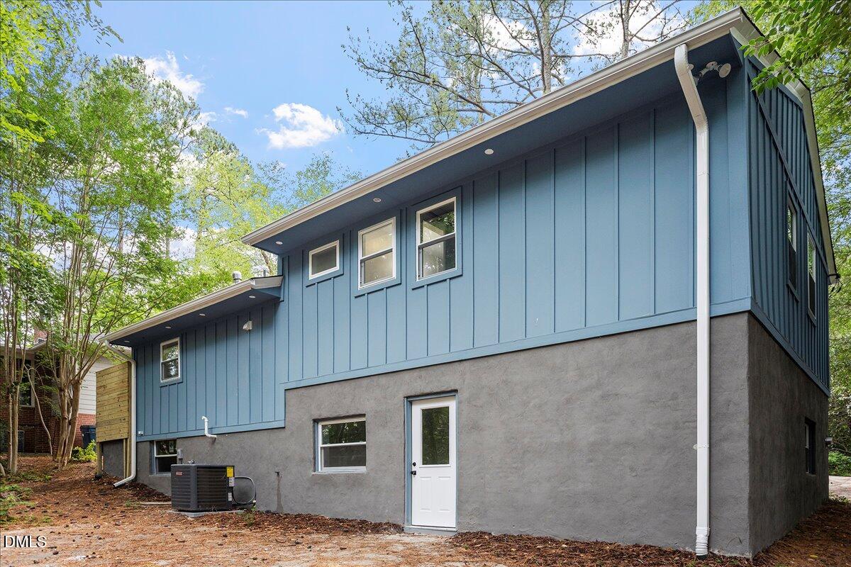 2022 Bivins Street Property Photo 28