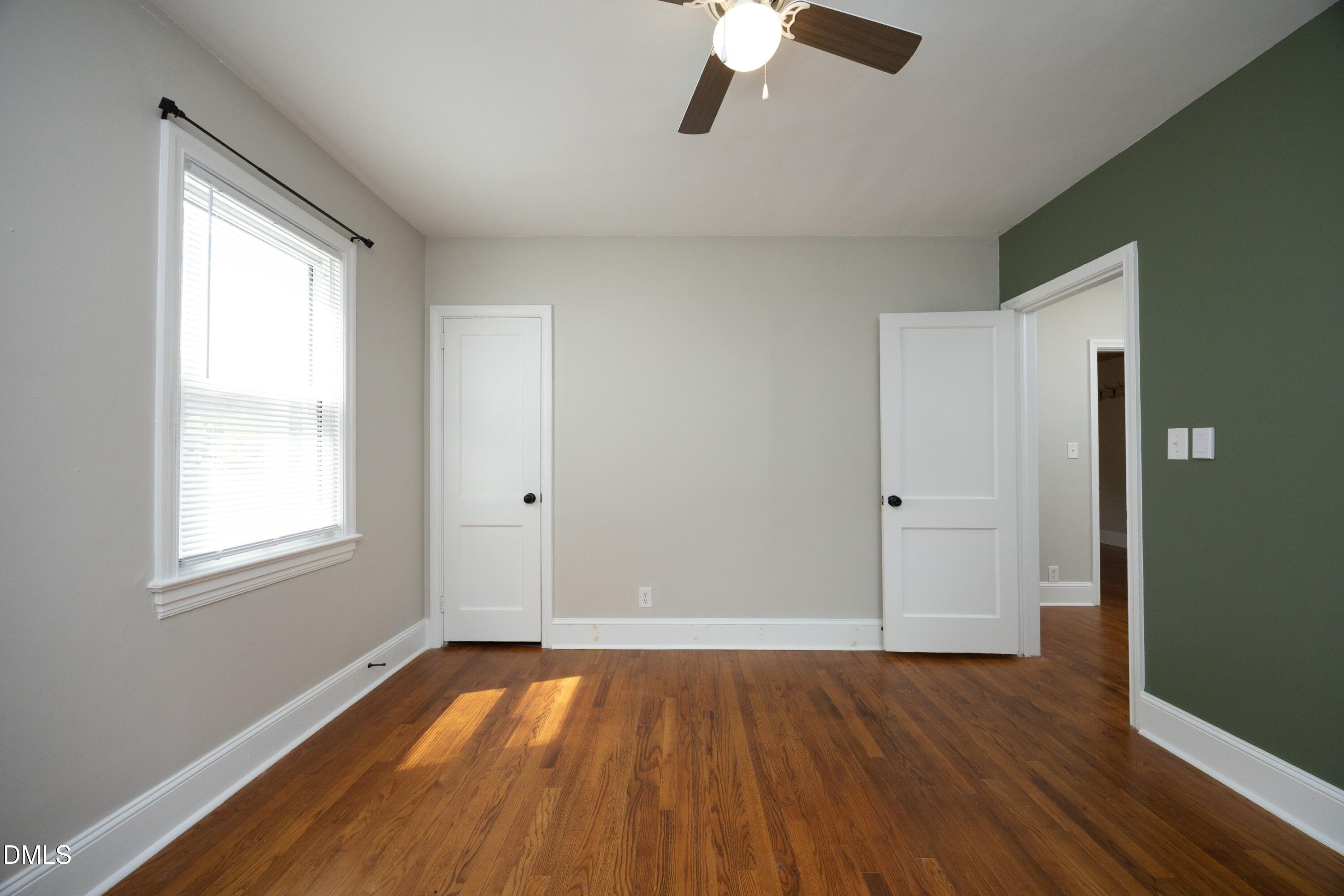 907 S 2nd Street Property Photo 17