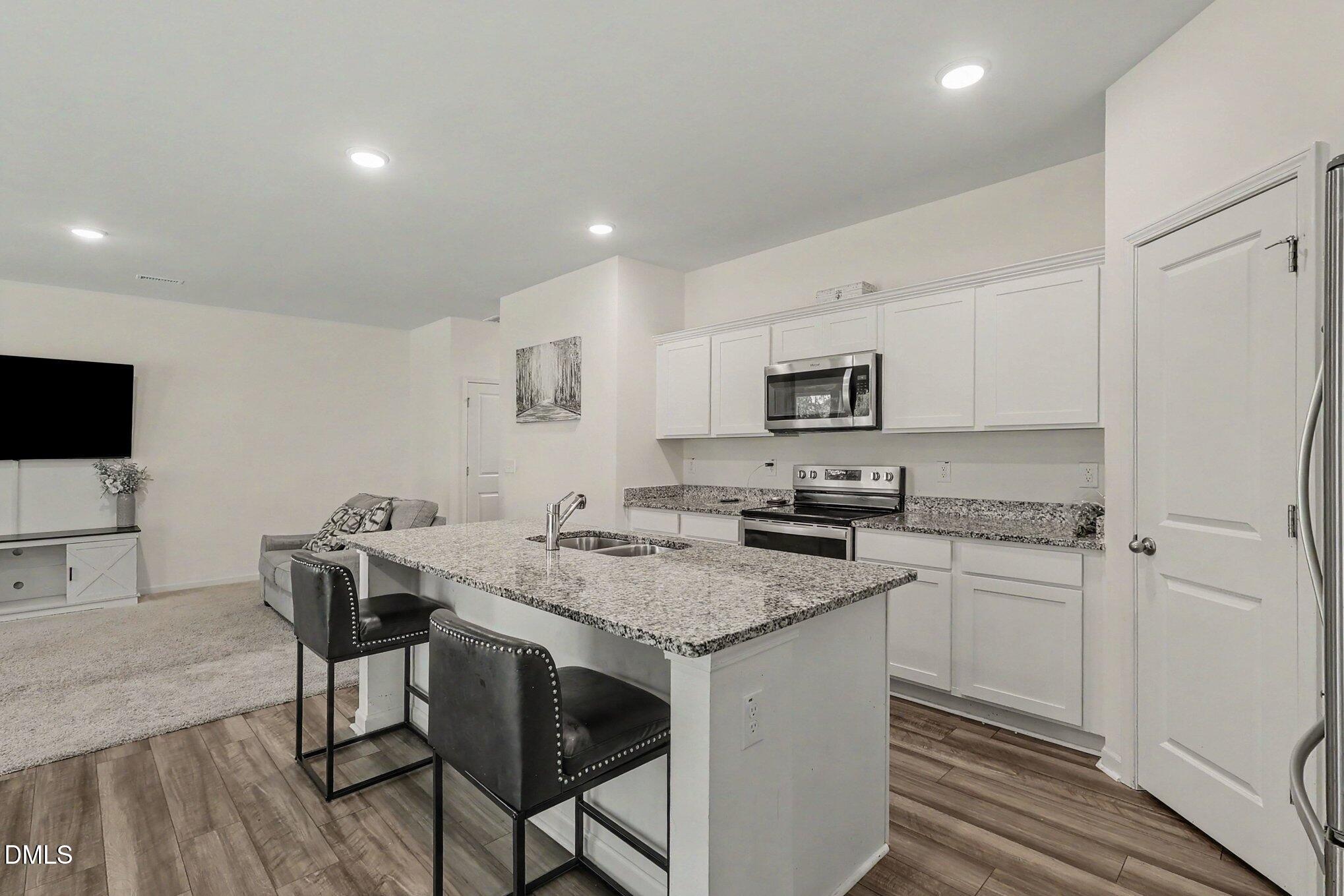 900 Berkeley Glen Road Property Photo 1