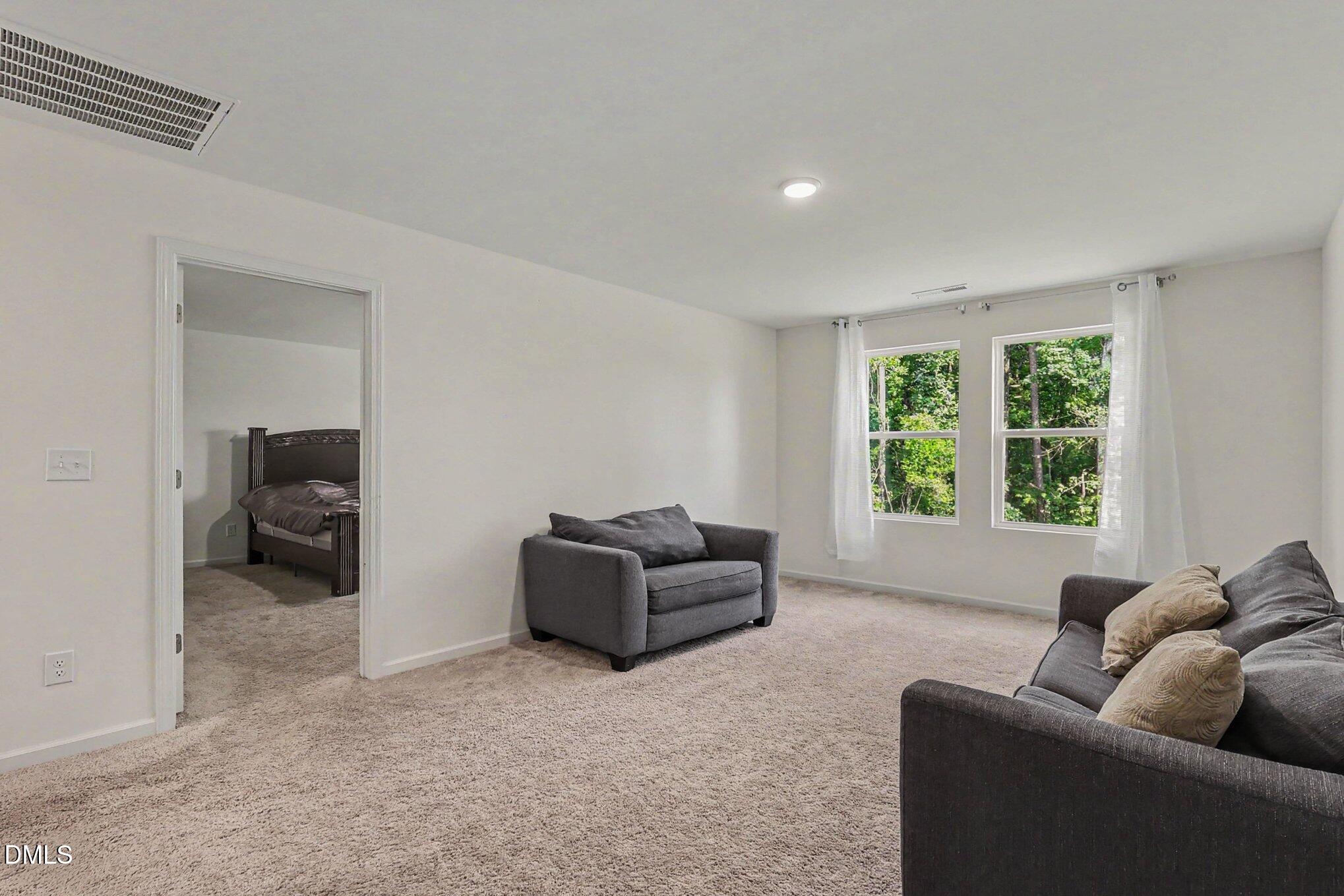 900 Berkeley Glen Road Property Photo 10