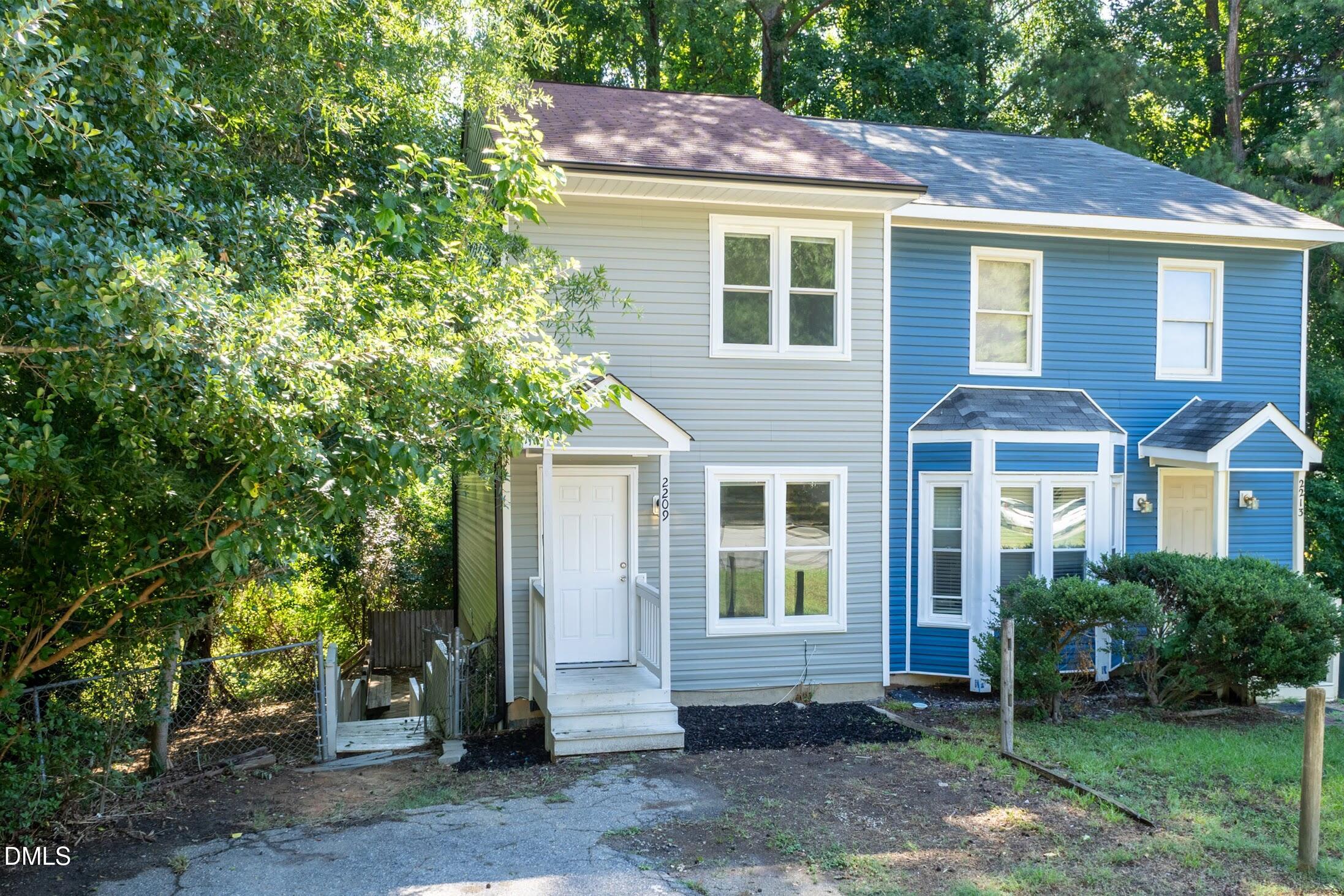 2209 Quartz Court Property Photo 3