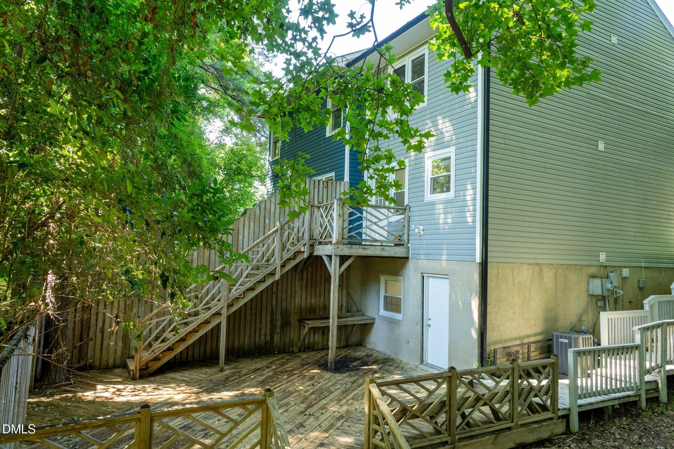 2209 Quartz Court Property Photo 6