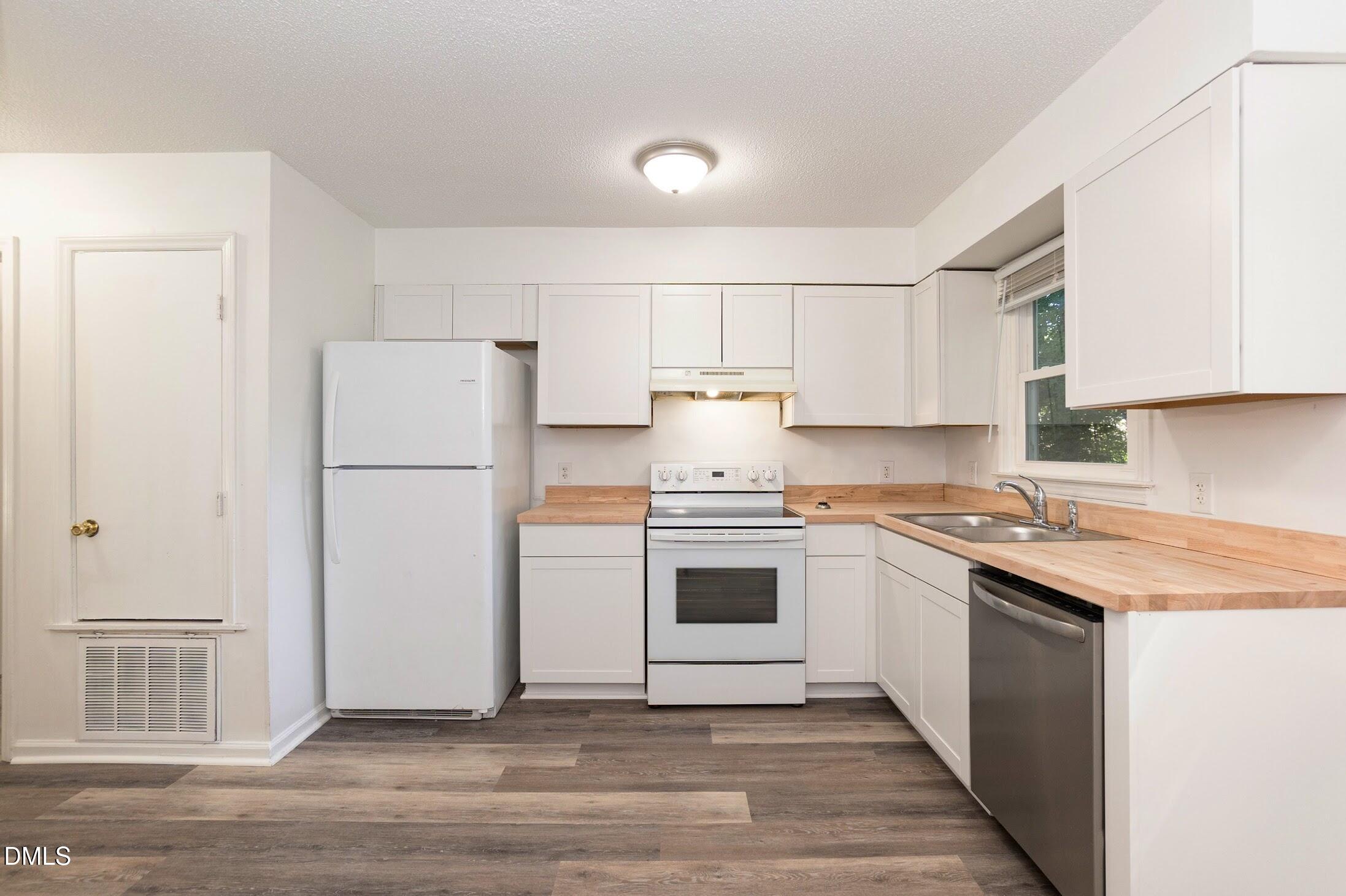 2209 Quartz Court Property Photo 17
