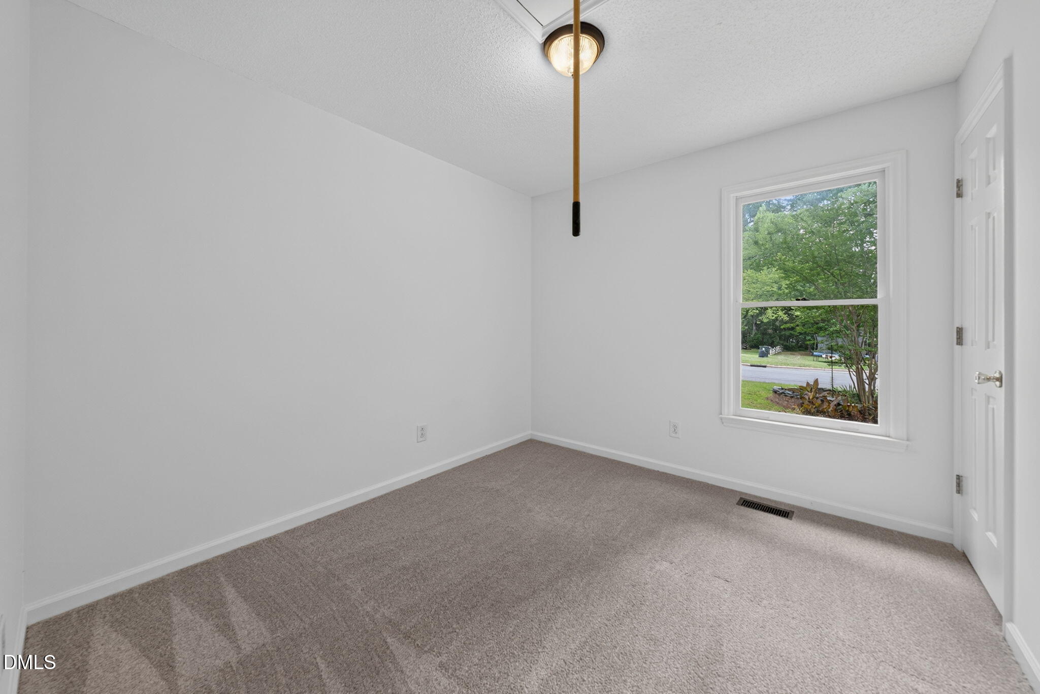 6 Olde Tavern Drive Property Photo 21