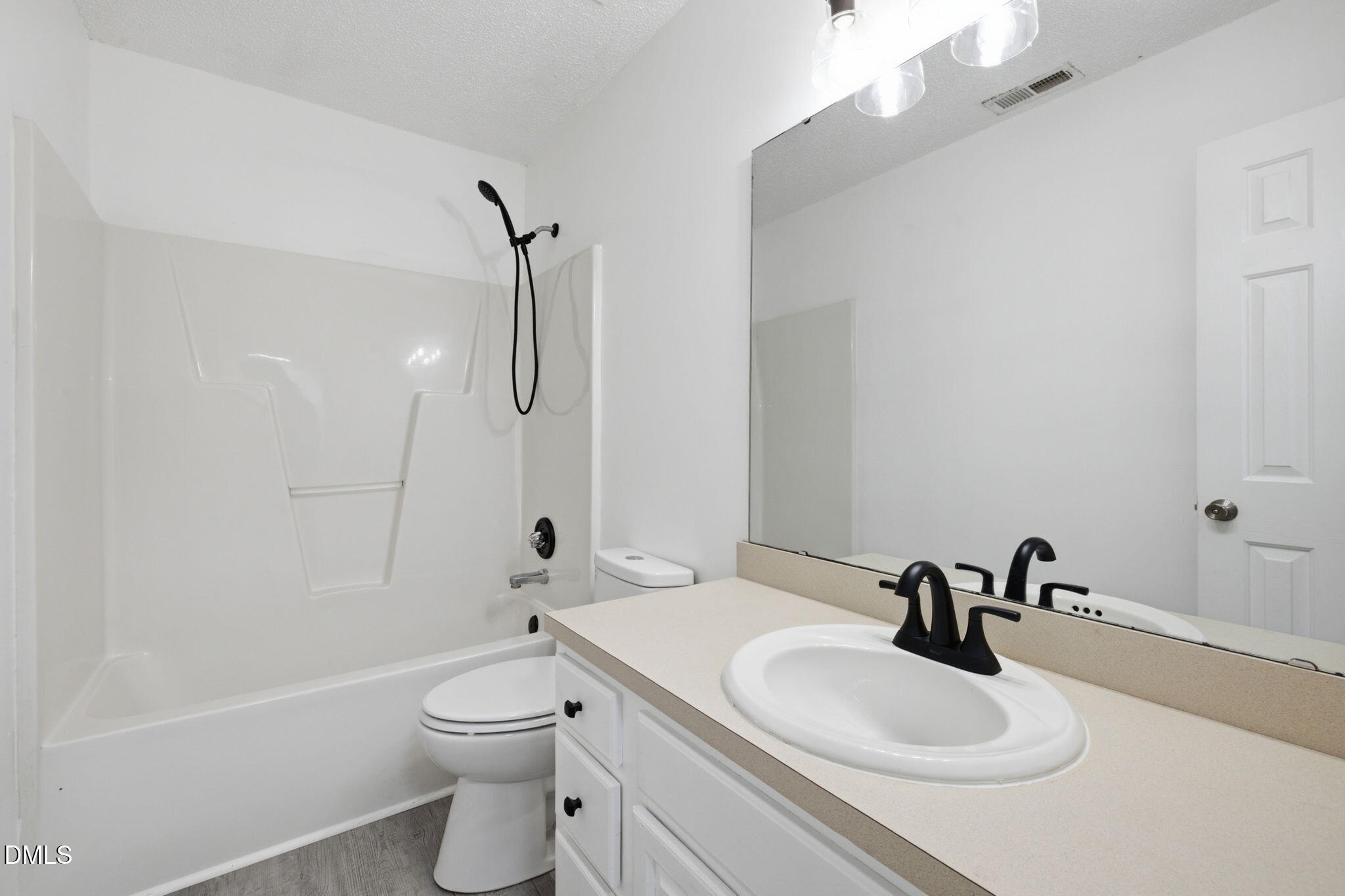 433 Rosa Circle Property Photo 23