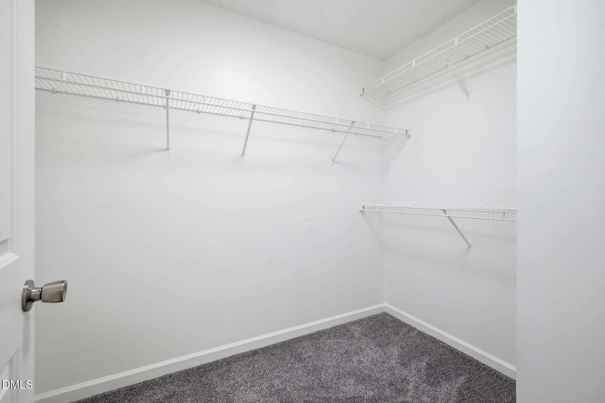 433 Rosa Circle Property Photo 34