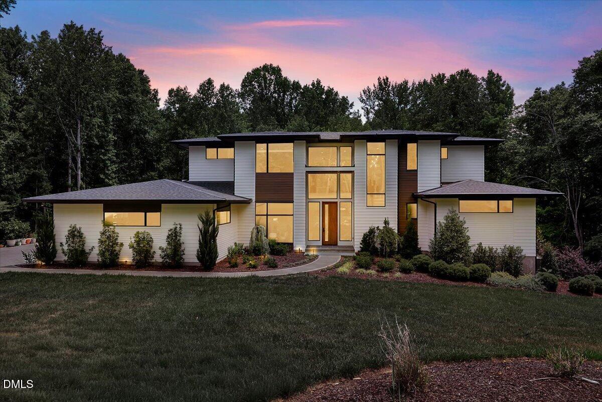 196 Mountaintop Circle