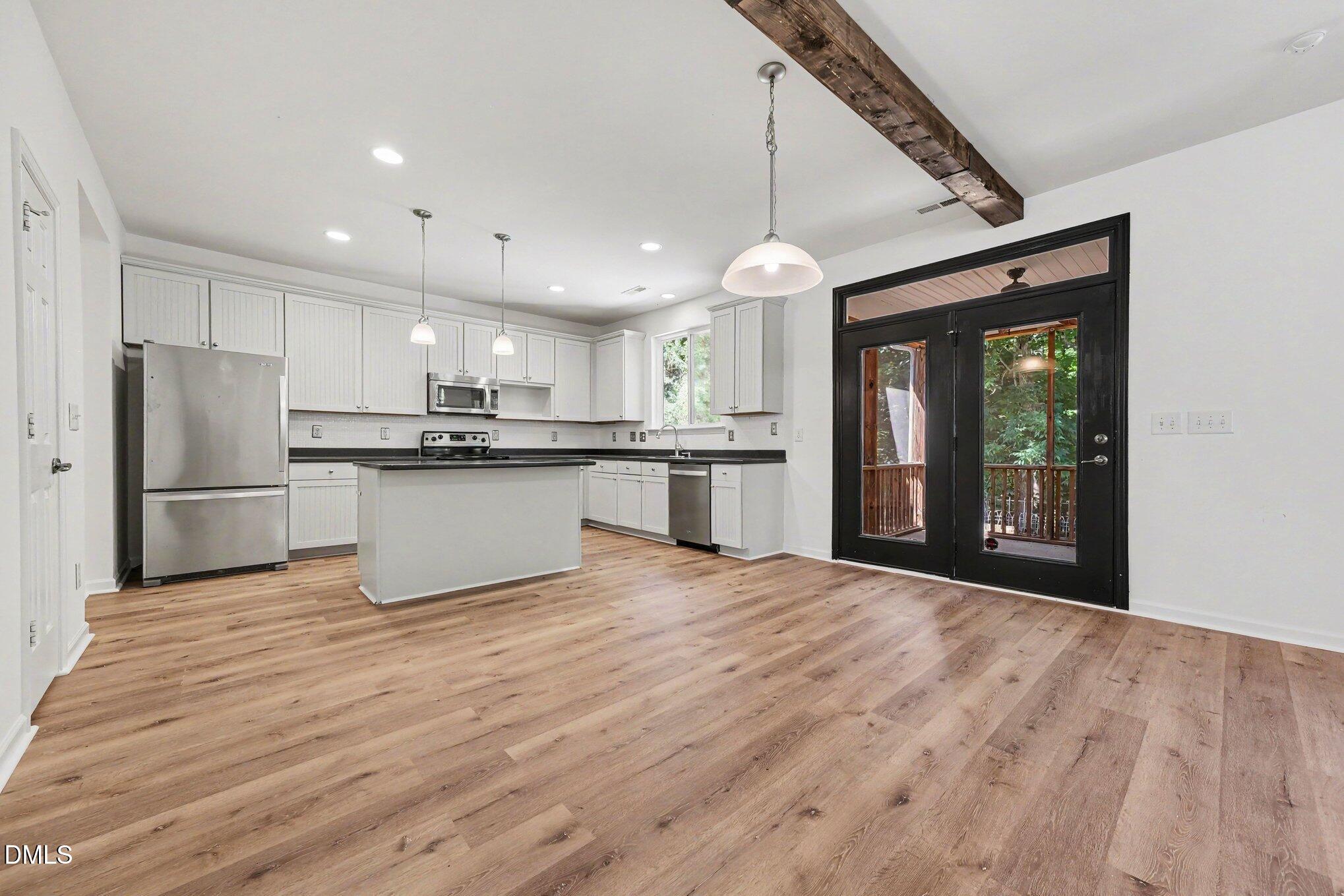 508 Ashburn Lane Property Photo 8