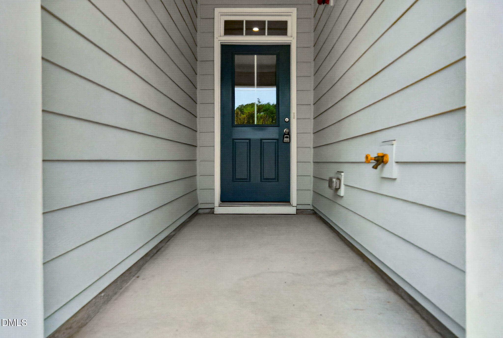 1504 Fairbury Lane Property Photo 5
