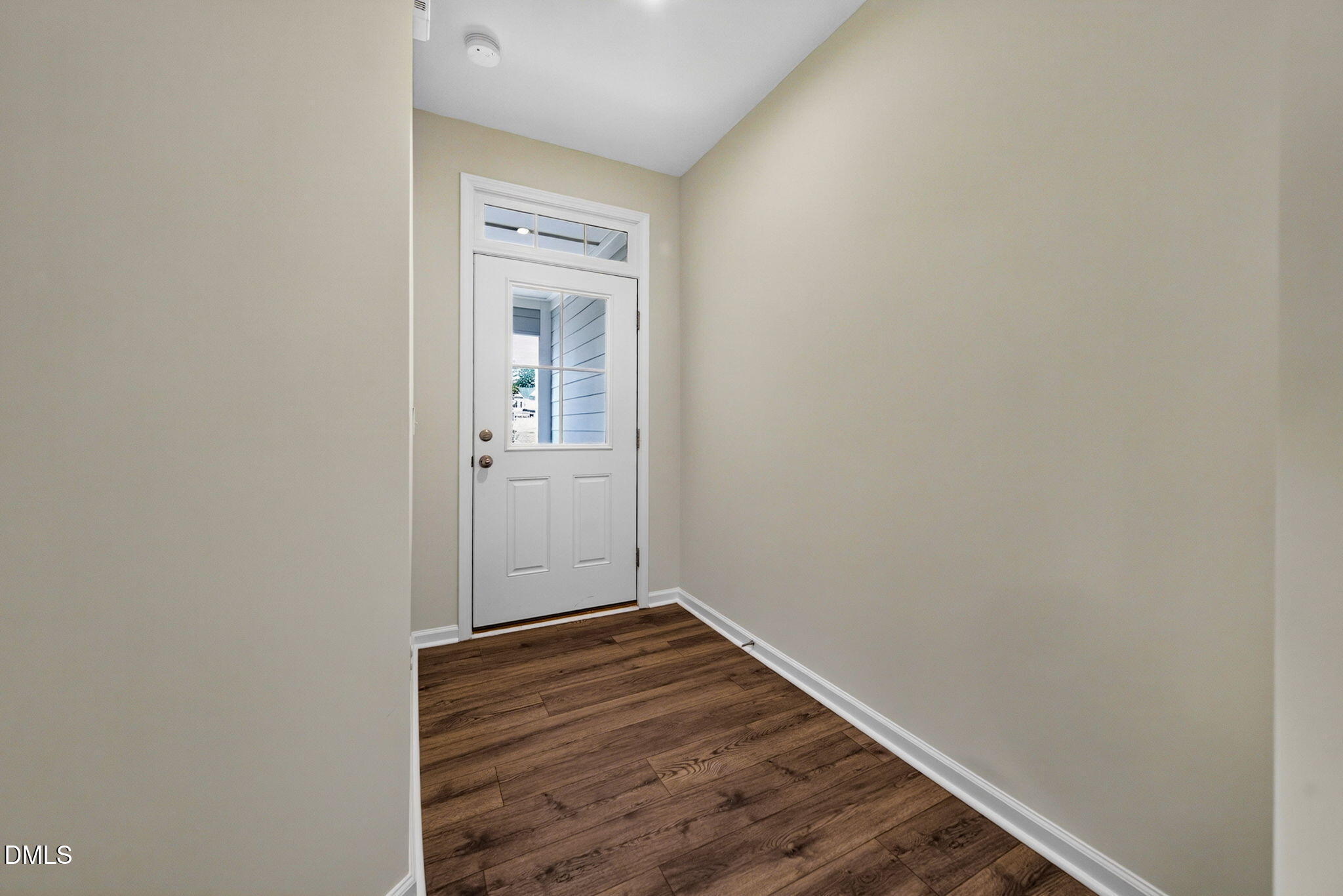 1504 Fairbury Lane Property Photo 8