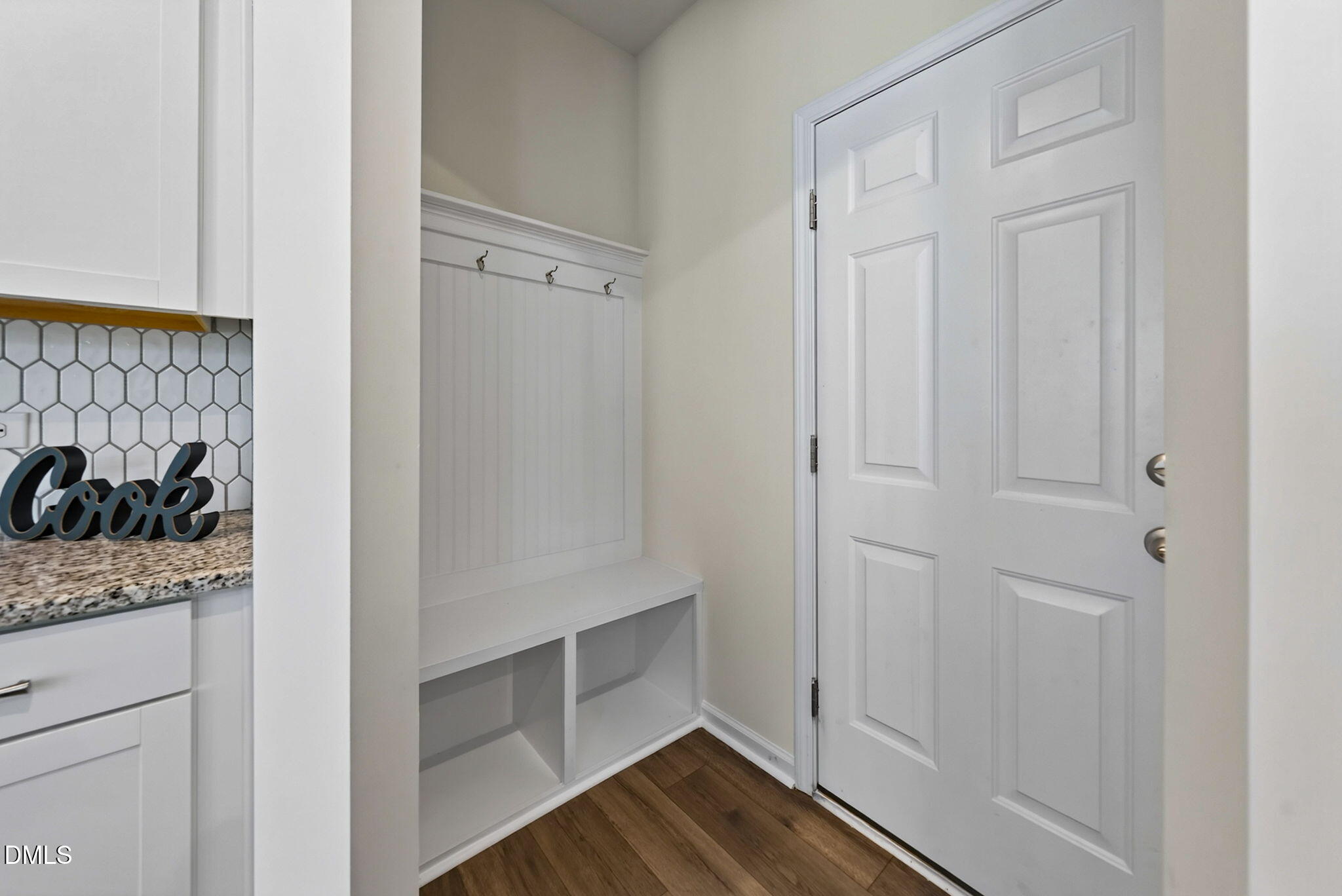 1504 Fairbury Lane Property Photo 16