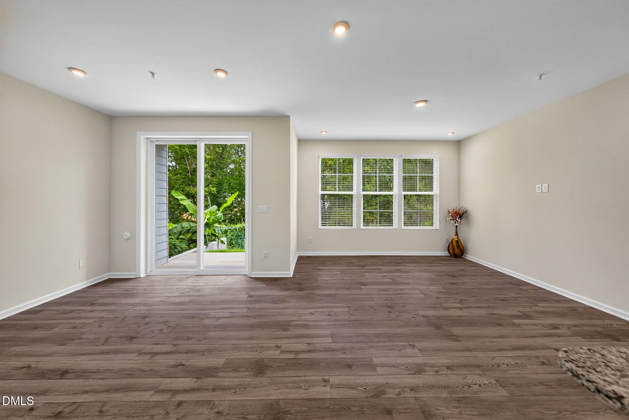 1504 Fairbury Lane Property Photo 28
