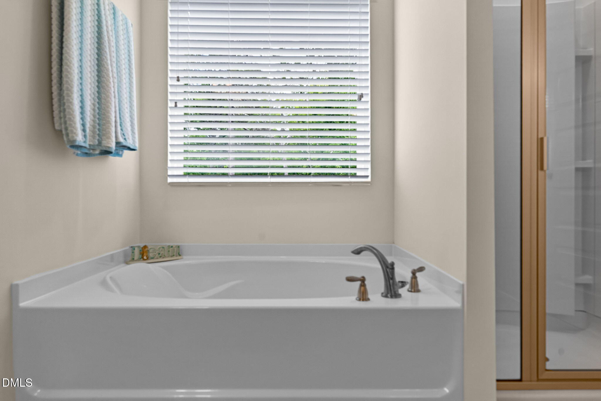 1504 Fairbury Lane Property Photo 40