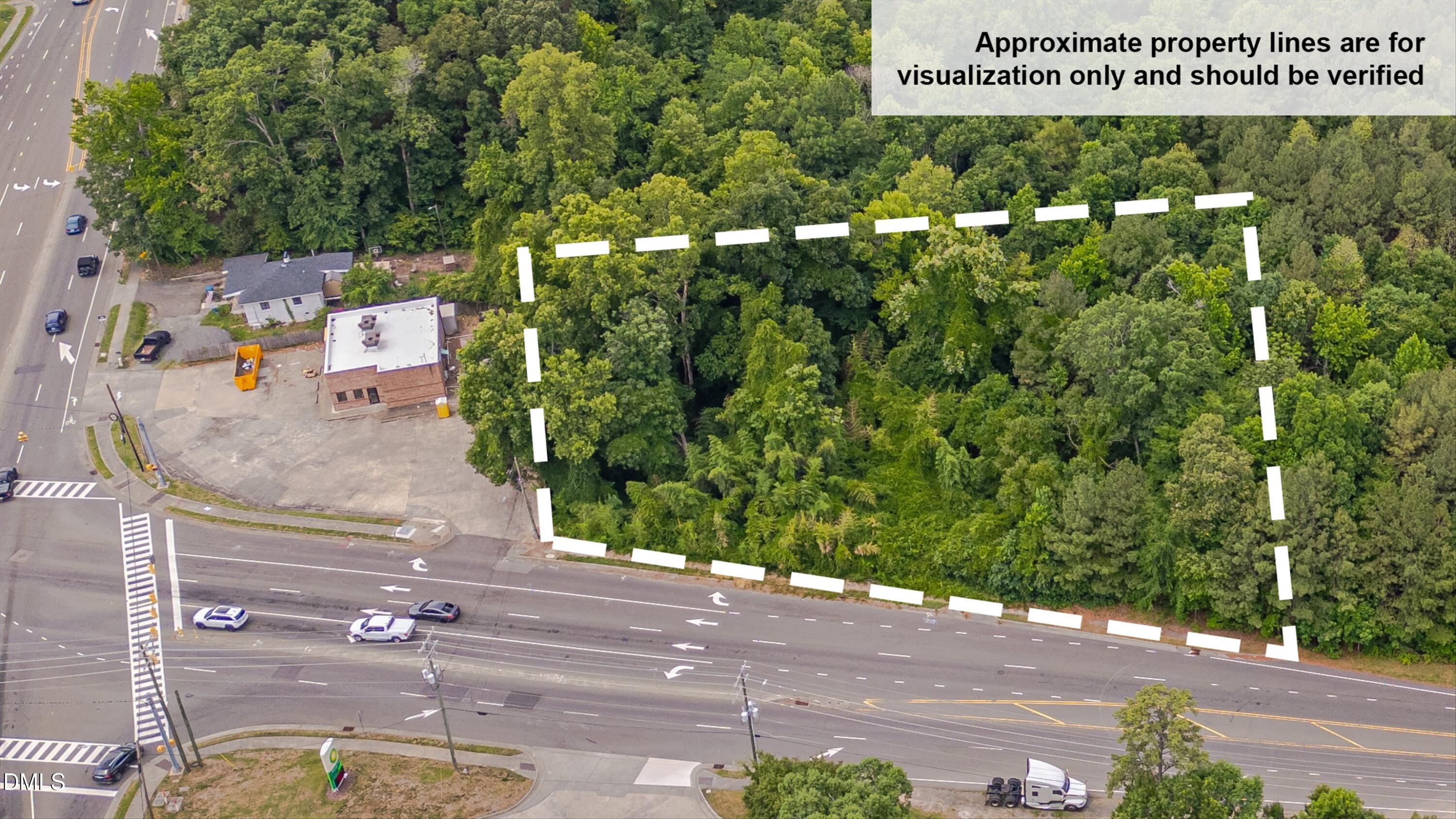 5202 Garrett Road Property Photo 1