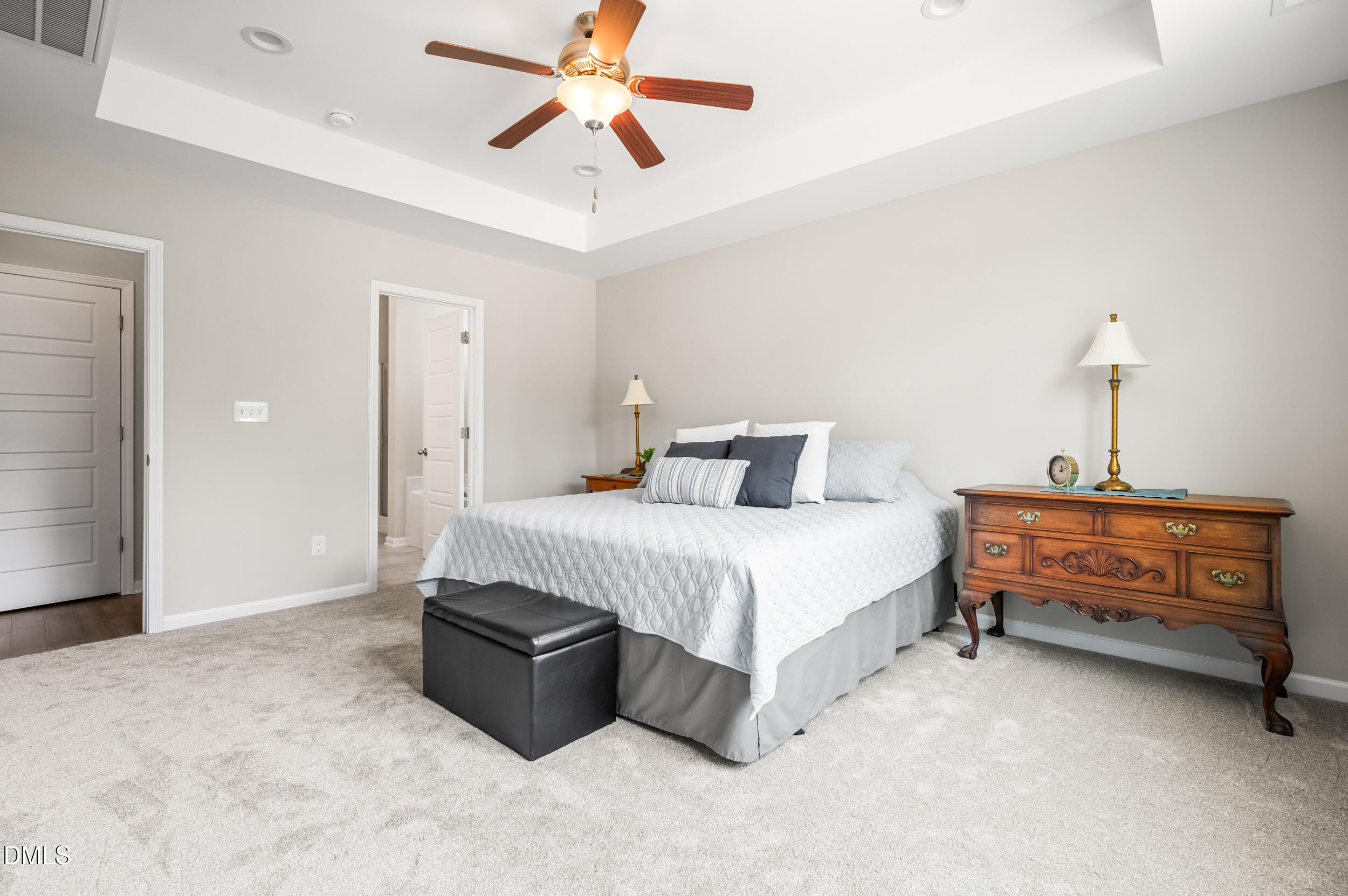102 Regal Pond Drive Property Photo 16