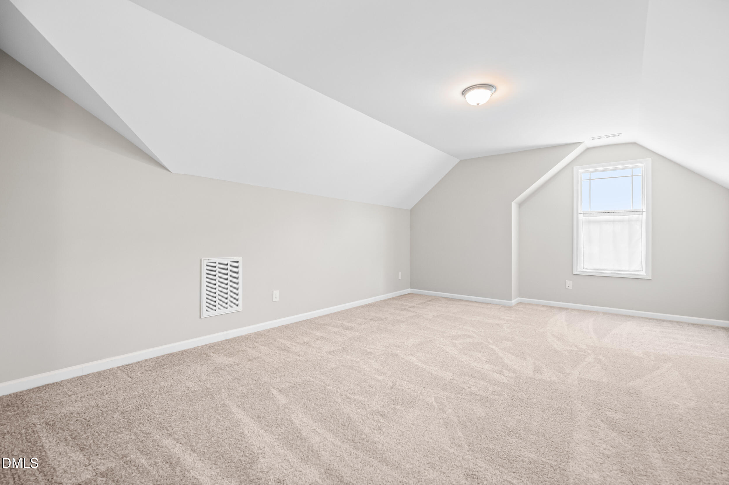 102 Regal Pond Drive Property Photo 25