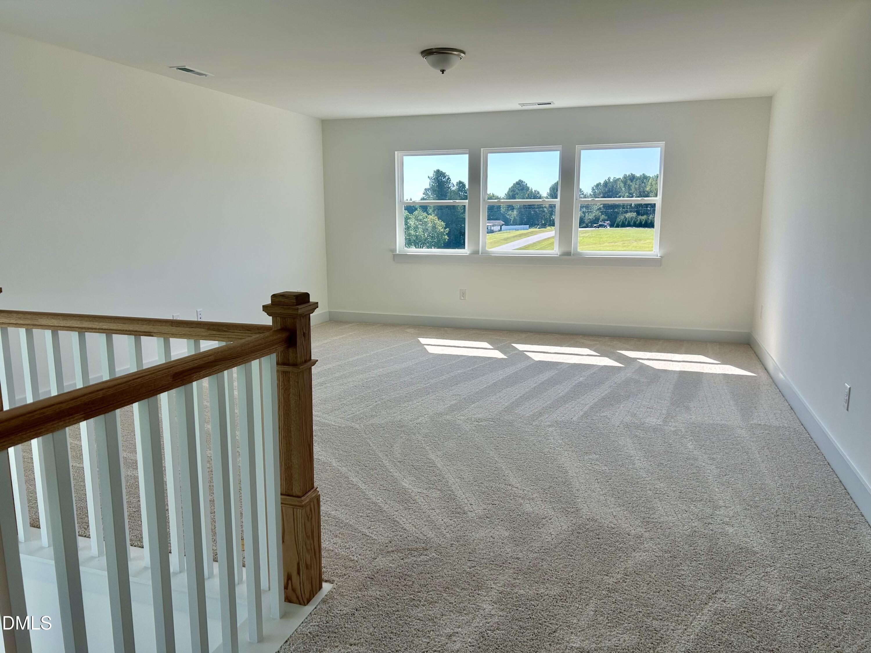 176 Sage Lane Property Photo 11