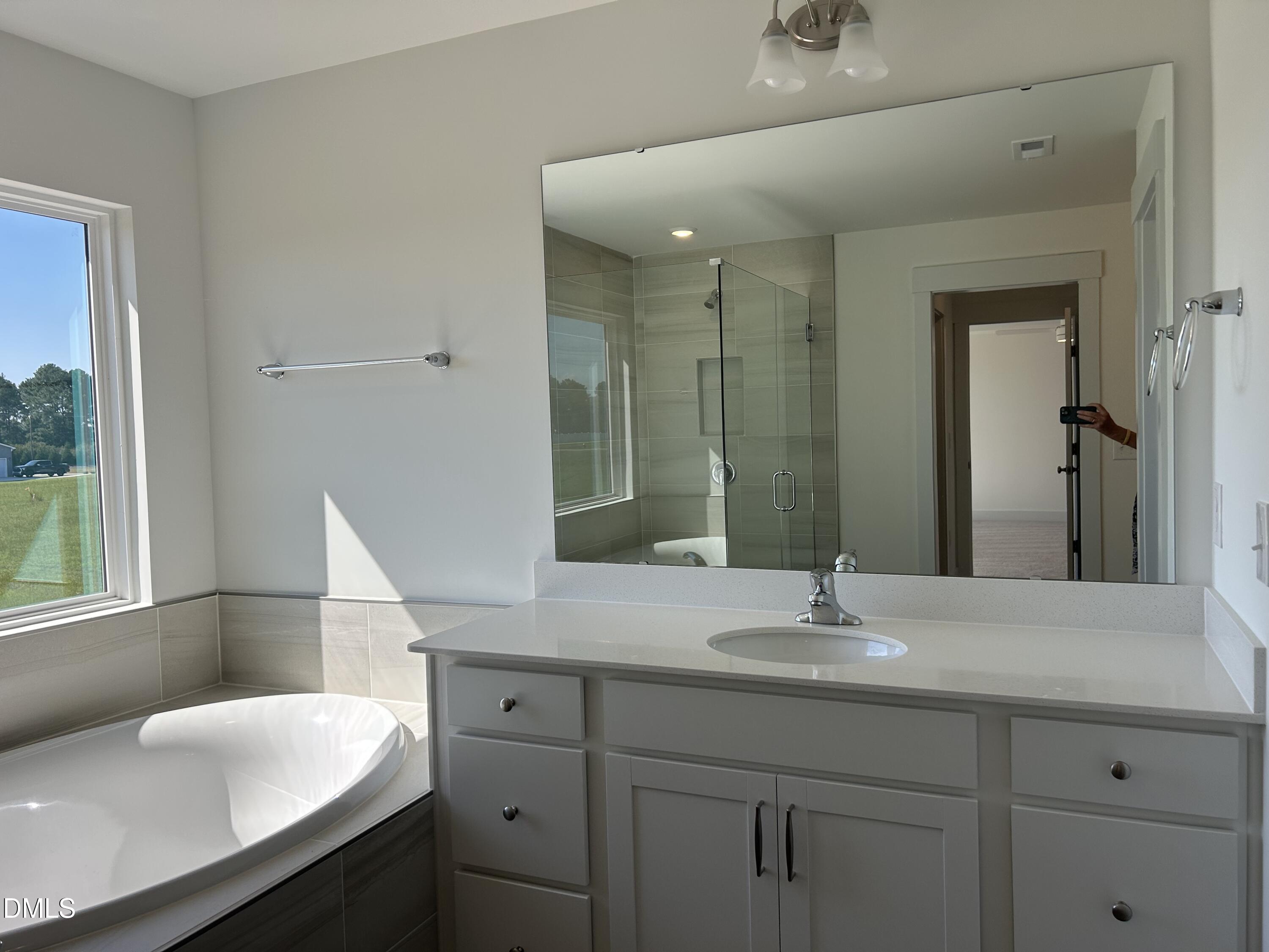 176 Sage Lane Property Photo 17
