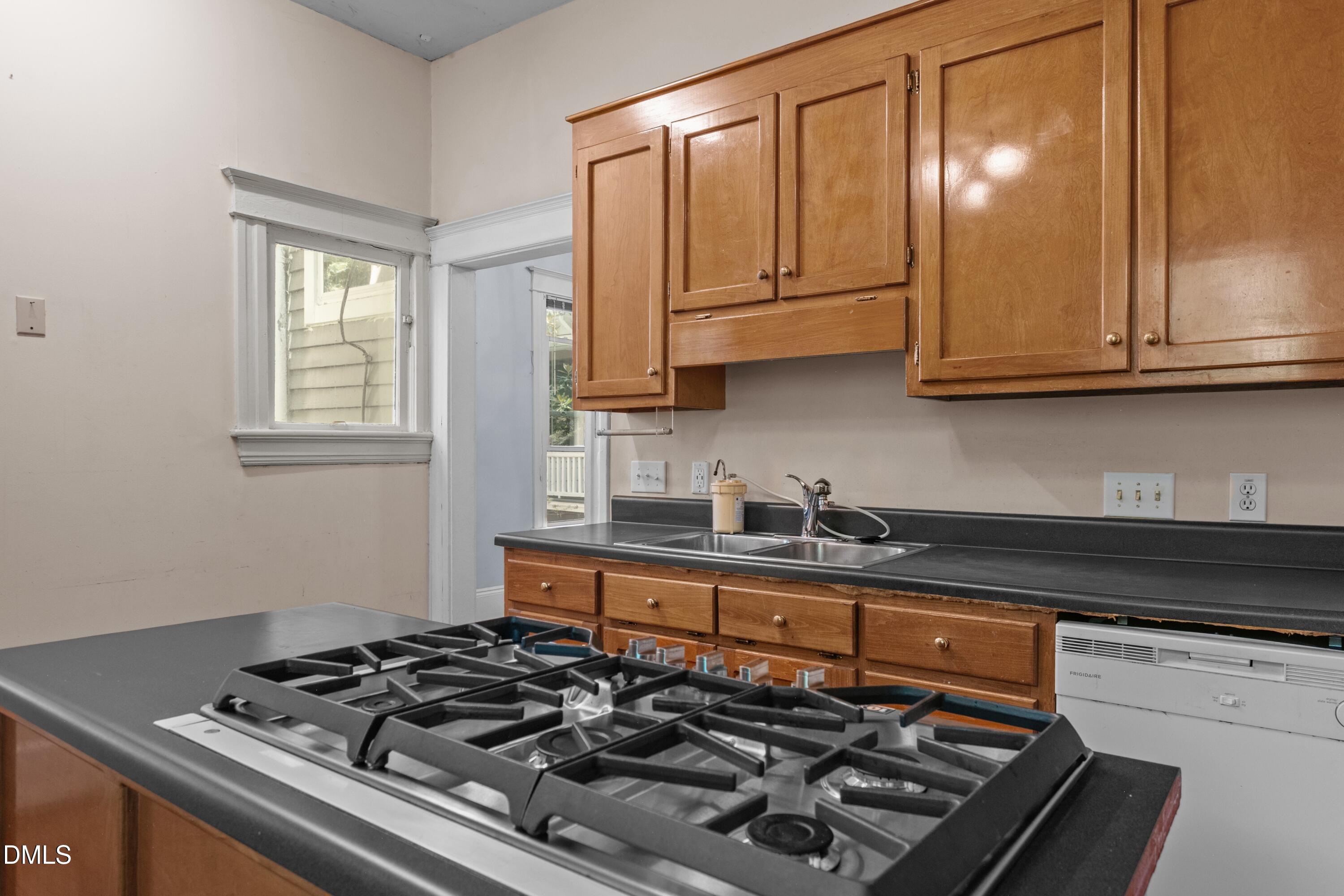 414 S Boylan Avenue Property Photo 12